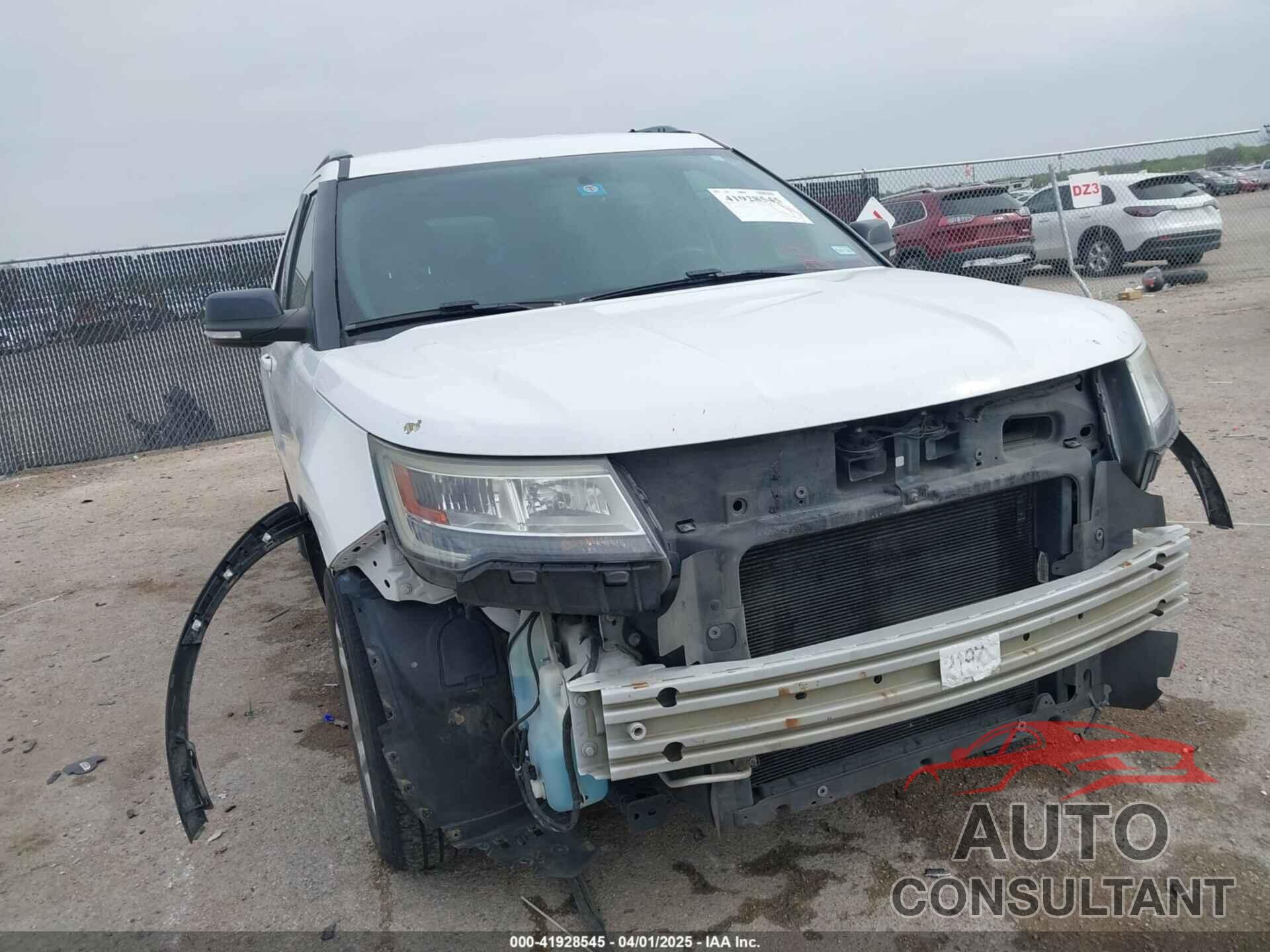 FORD EXPLORER 2017 - 1FM5K7D8XHGC20186