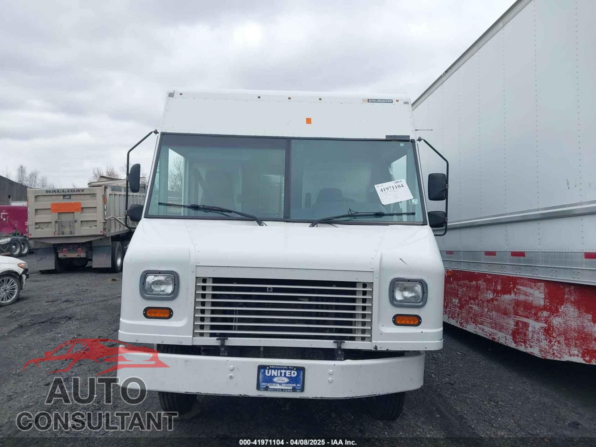 FORD E-450 STRIPPED 2019 - 1FC3E4K65KDC13108
