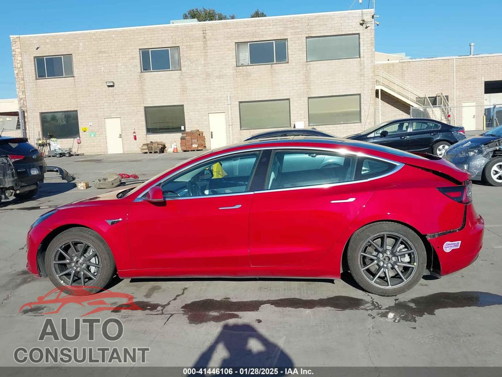 TESLA MODEL 3 2019 - 5YJ3E1EB2KF390909