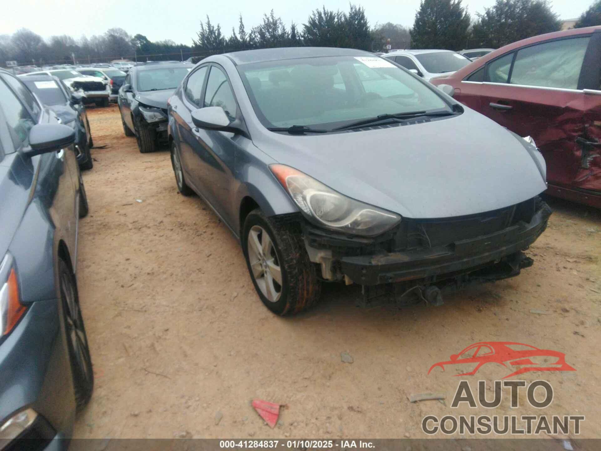 HYUNDAI ELANTRA 2013 - KMHDH4AE7DU666309