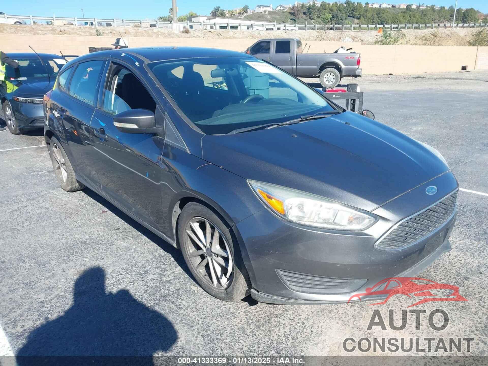 FORD FOCUS 2017 - 1FADP3K20HL258645