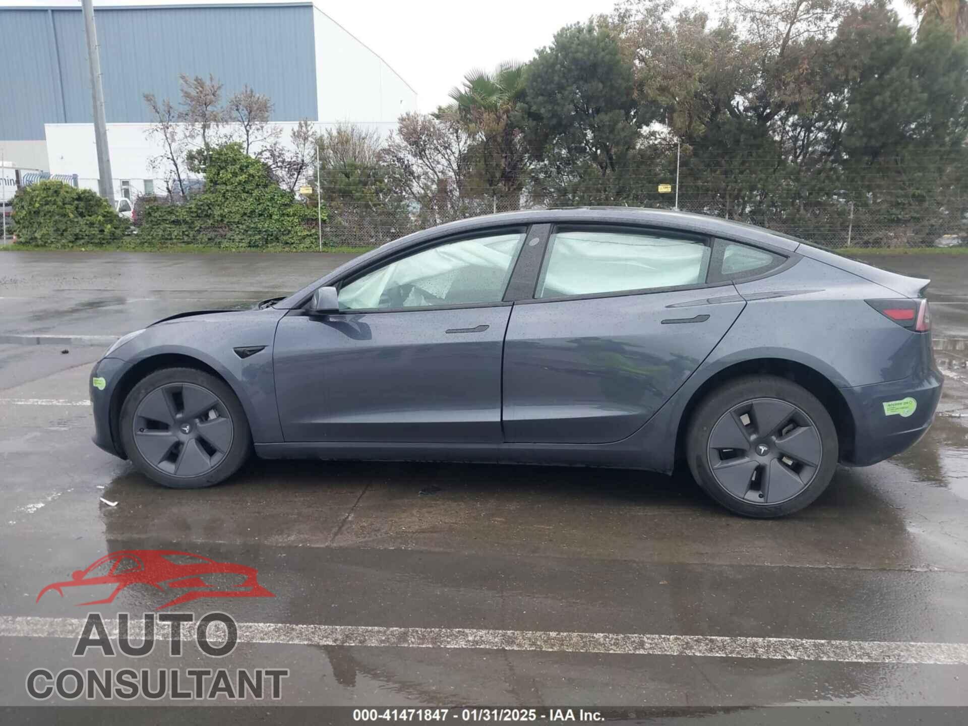 TESLA MODEL 3 2023 - 5YJ3E1EA4PF489617