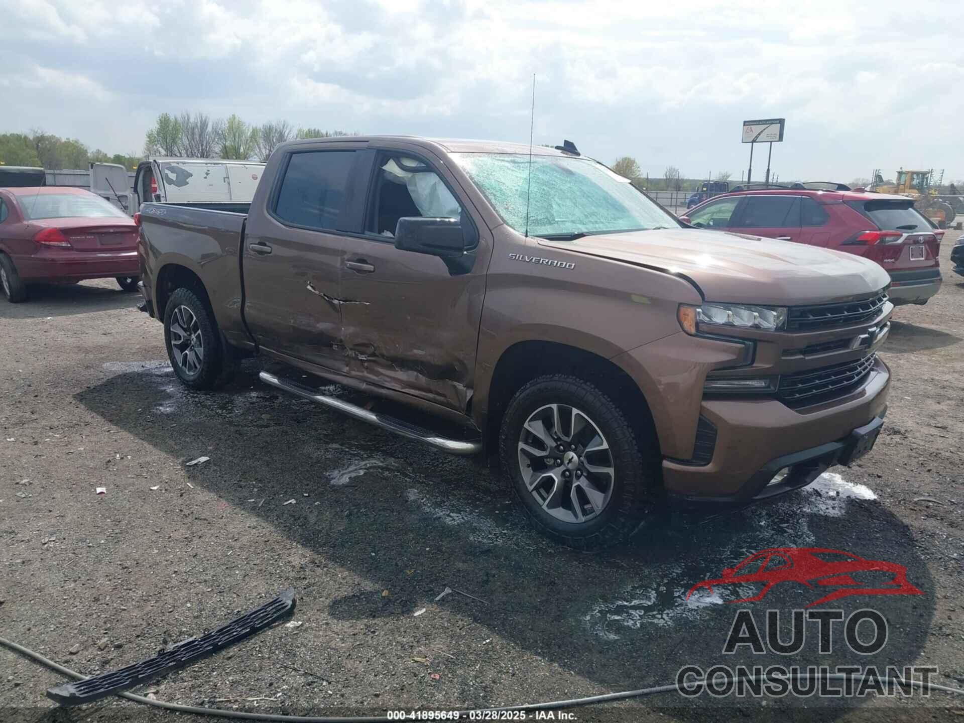 CHEVROLET SILVERADO 1500 2019 - 3GCUYEED5KG232045