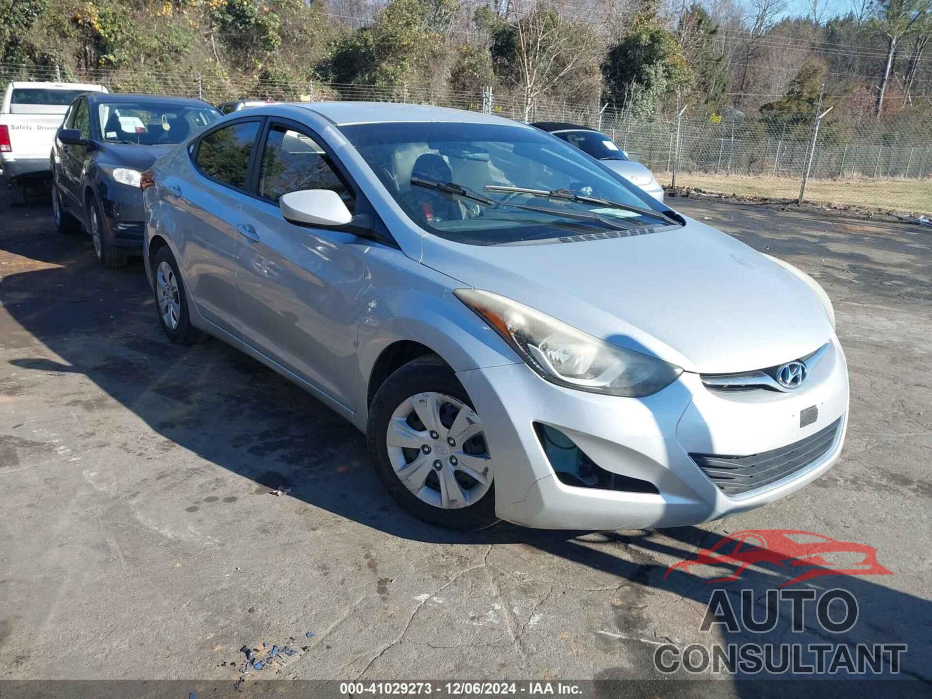 HYUNDAI ELANTRA 2016 - 5NPDH4AE8GH703659