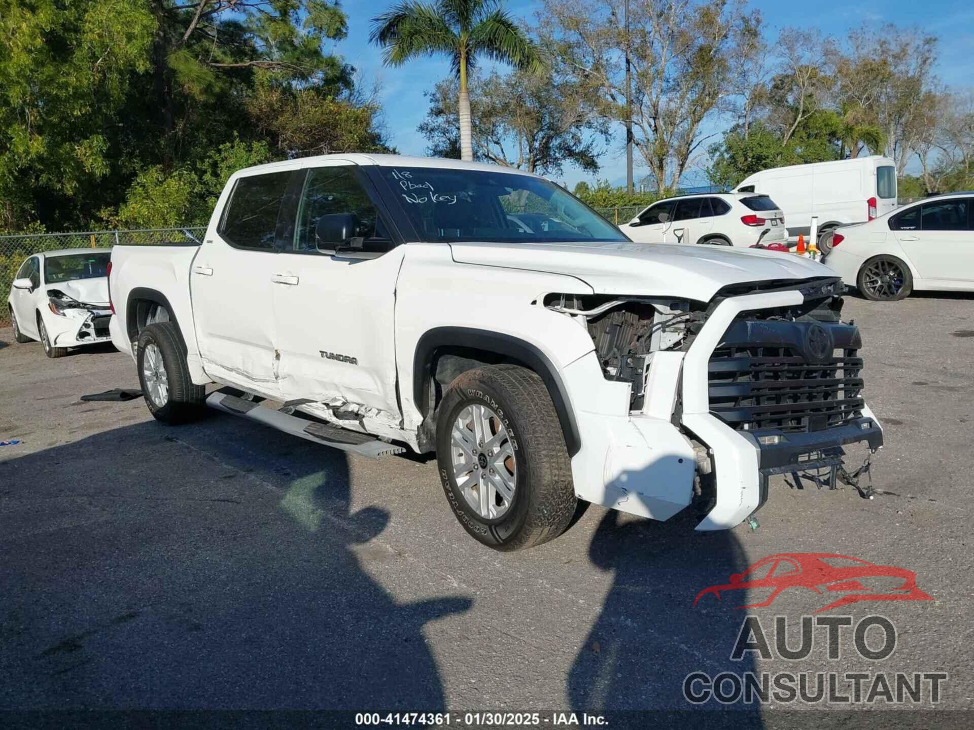 TOYOTA TUNDRA 2022 - 5TFLA5AB5NX002302