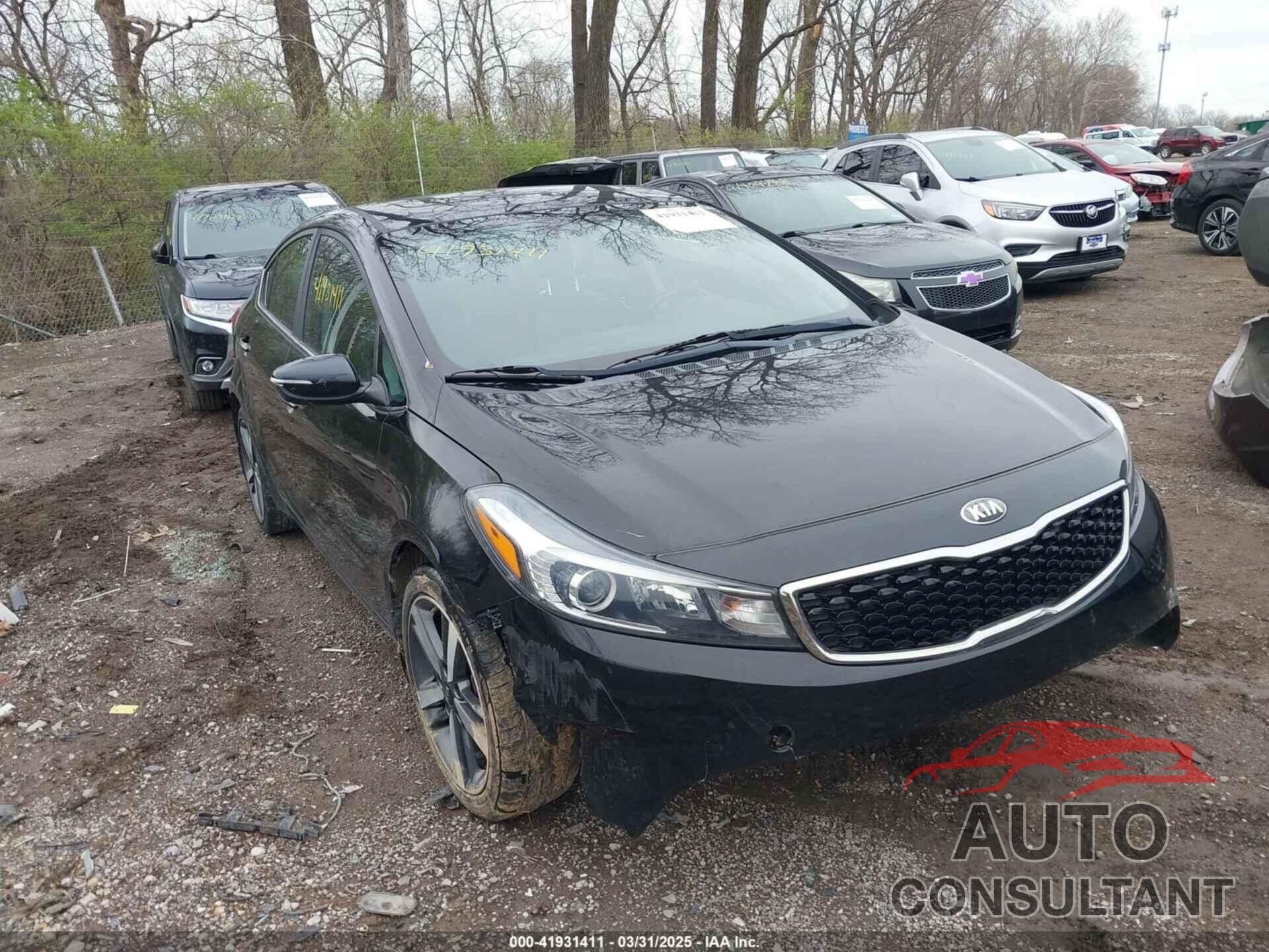KIA FORTE 2017 - 3KPFN4A83HE109188