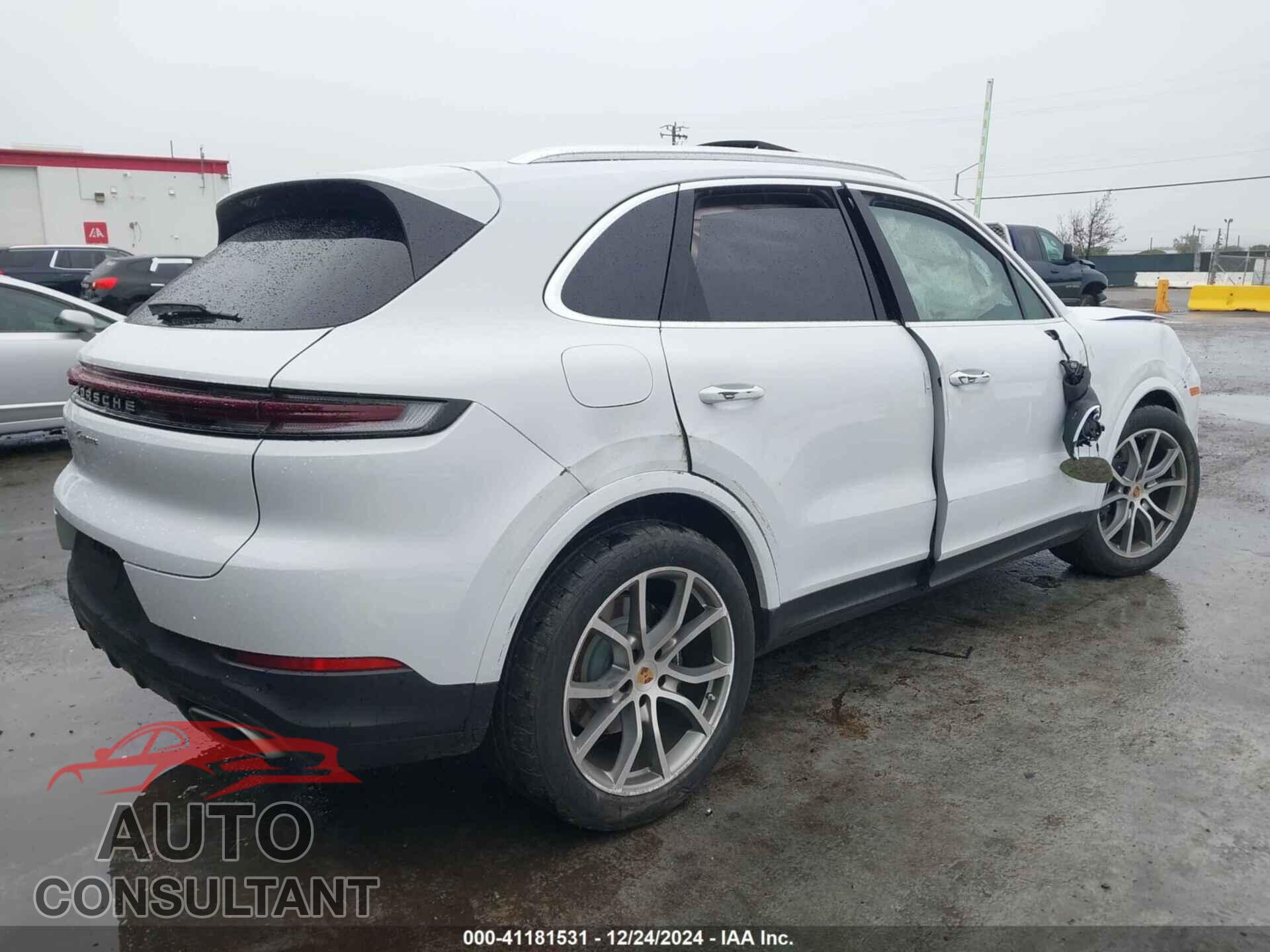 PORSCHE CAYENNE 2024 - WP1AA2AY9RDA05123