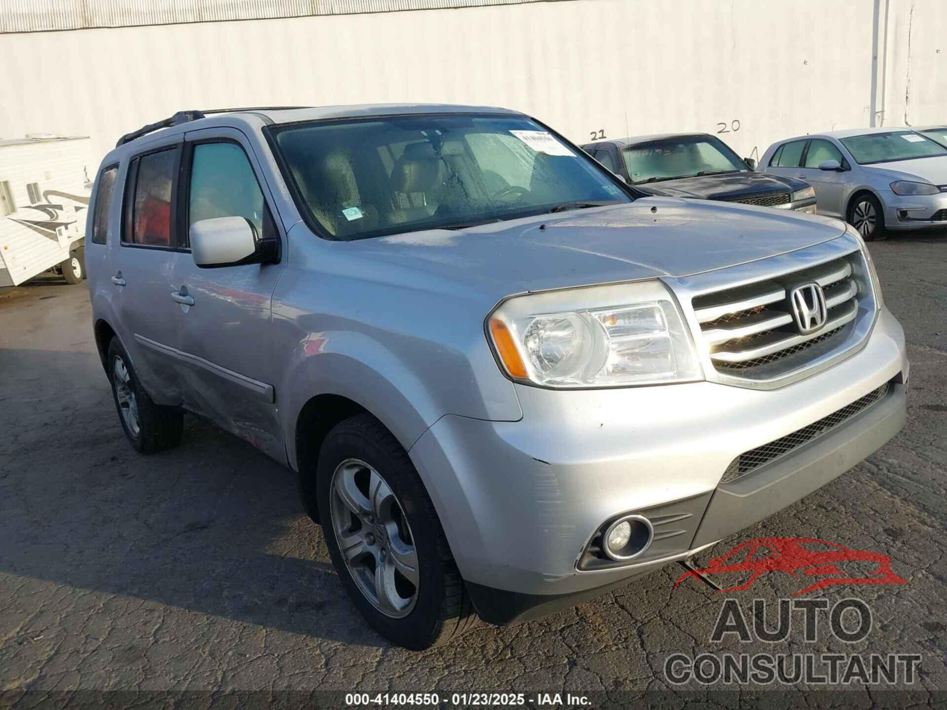 HONDA PILOT 2013 - 5FNYF4H72DB050108