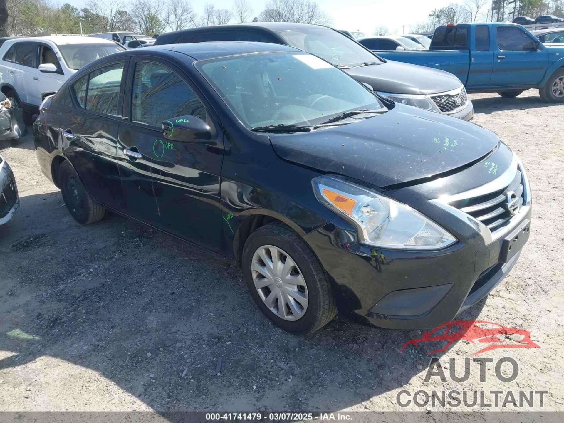NISSAN VERSA 2019 - 3N1CN7AP3KL878470