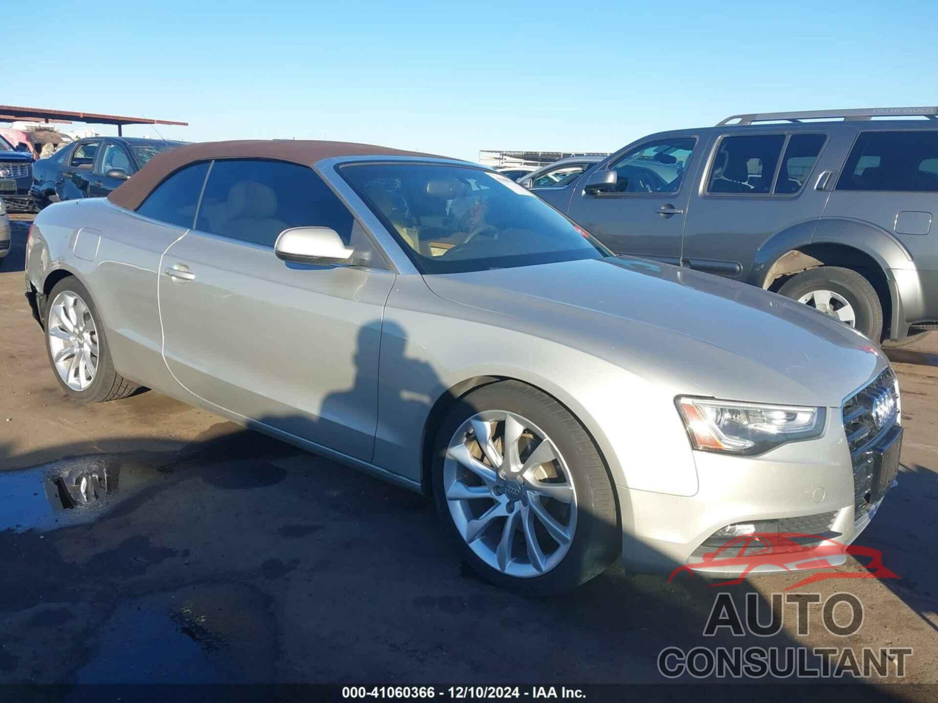 AUDI A5 2013 - WAUVFAFH2DN005729