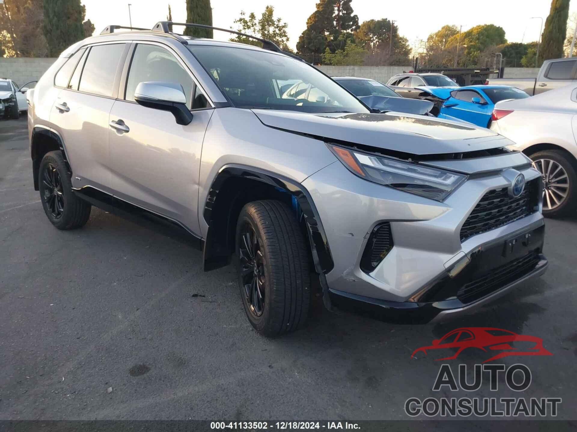 TOYOTA RAV4 HYBRID 2024 - JTM16RFV3RD143718