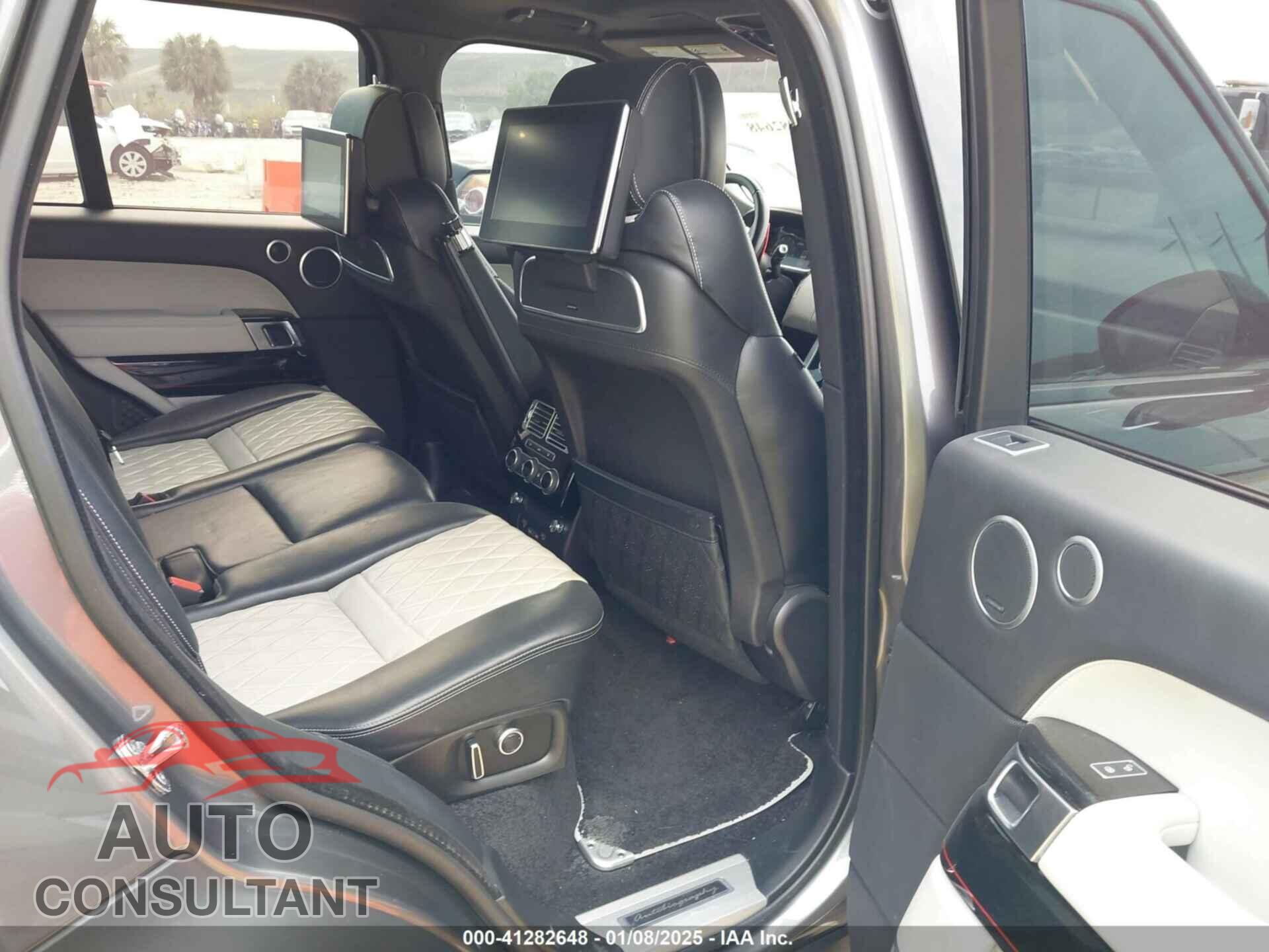 LAND ROVER RANGE ROVER 2017 - SALGW2FEXHA327757