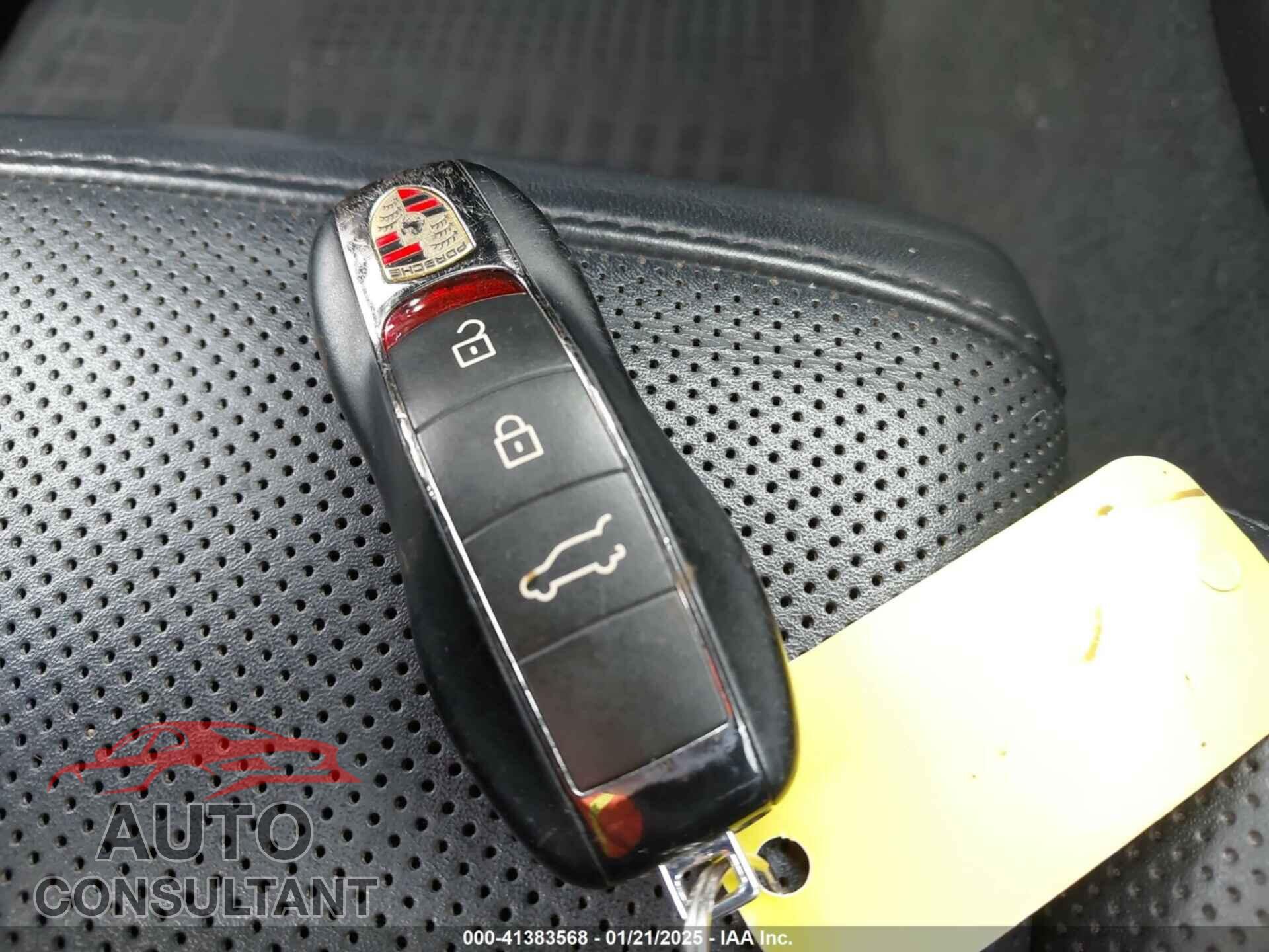 PORSCHE MACAN 2020 - WP1AA2A54LLB01700