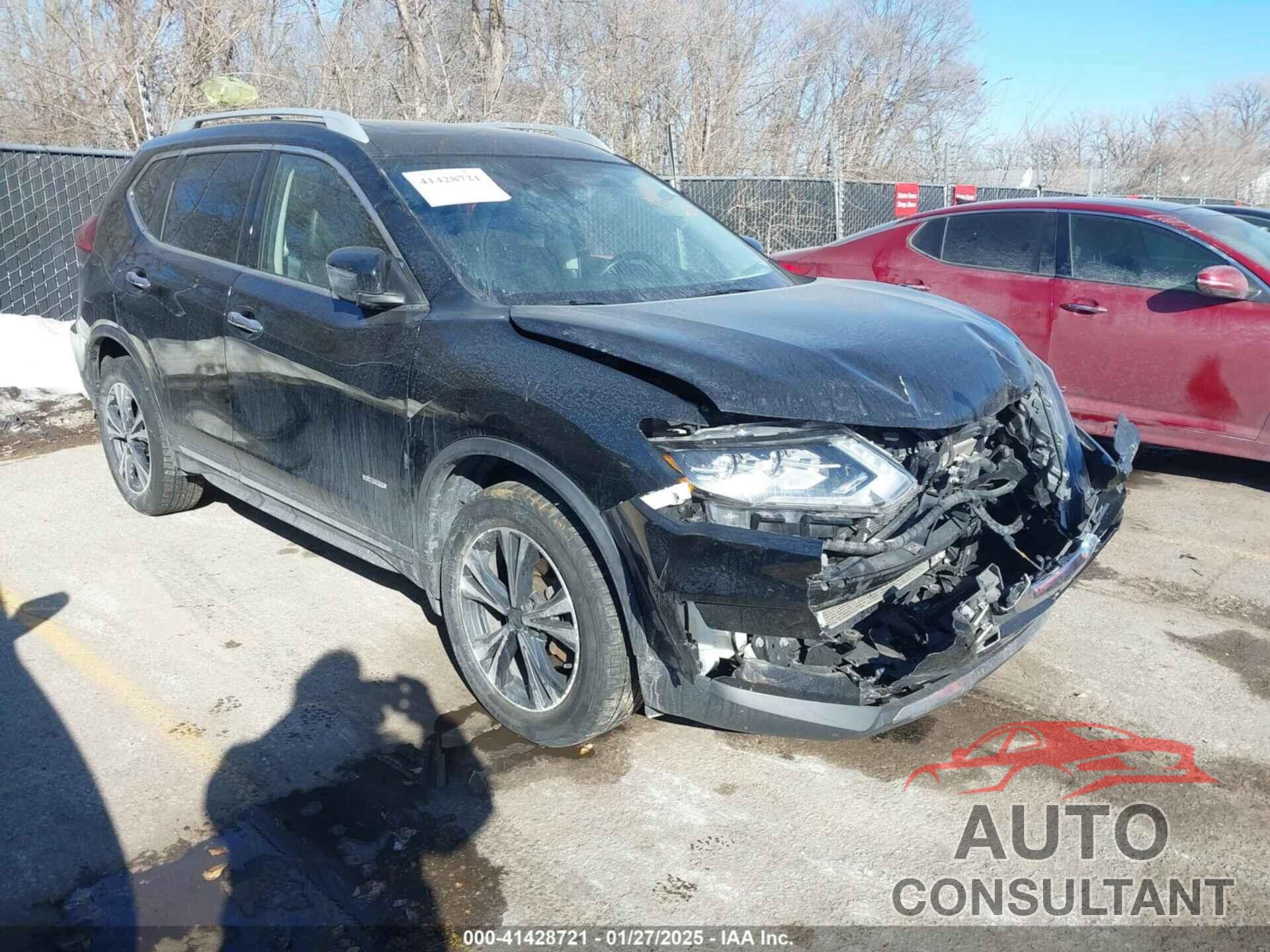 NISSAN ROGUE 2018 - 5N1ET2MV4JC822472