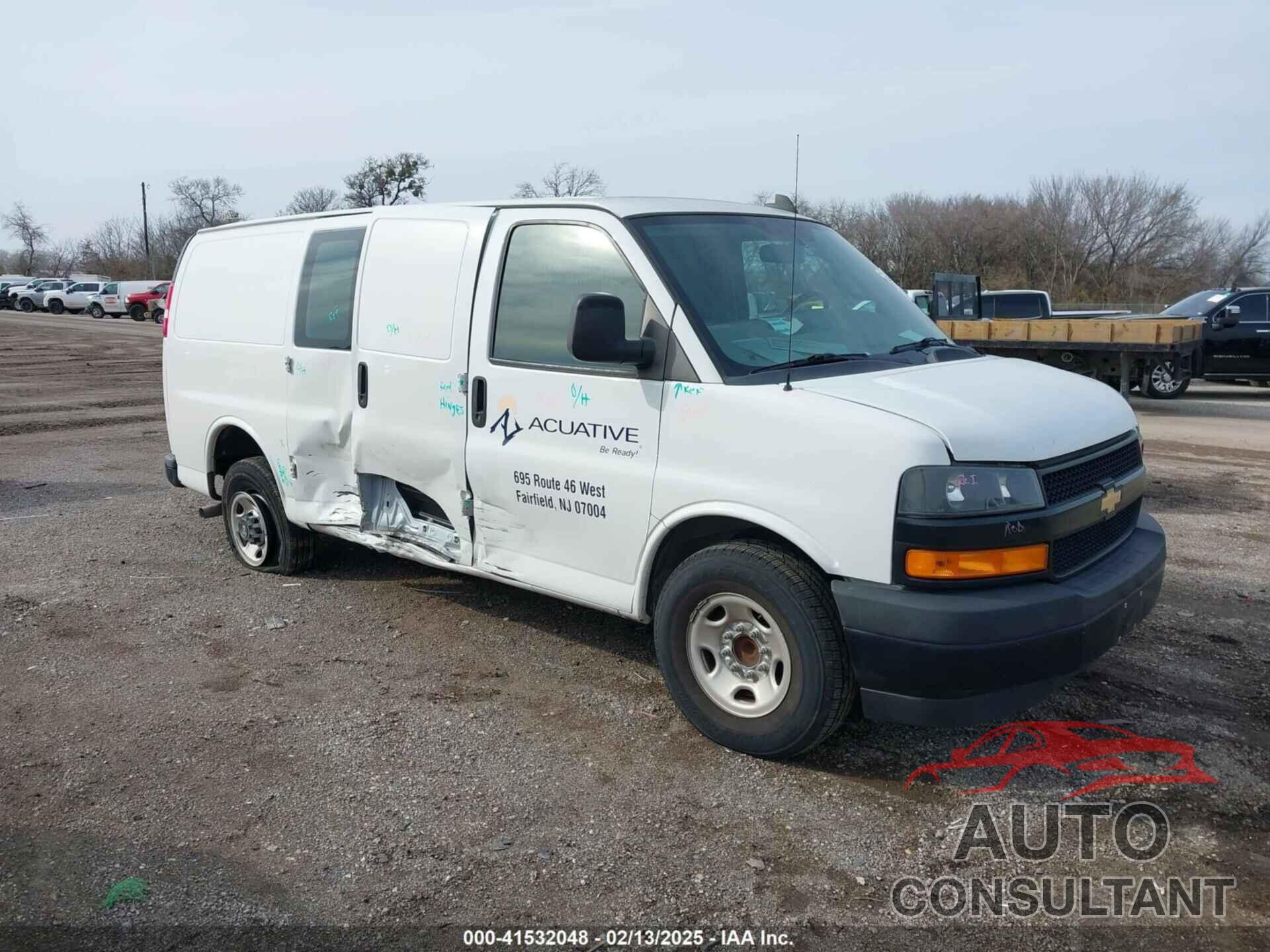 CHEVROLET EXPRESS 2500 2019 - 1GCWGAFP5K1204368