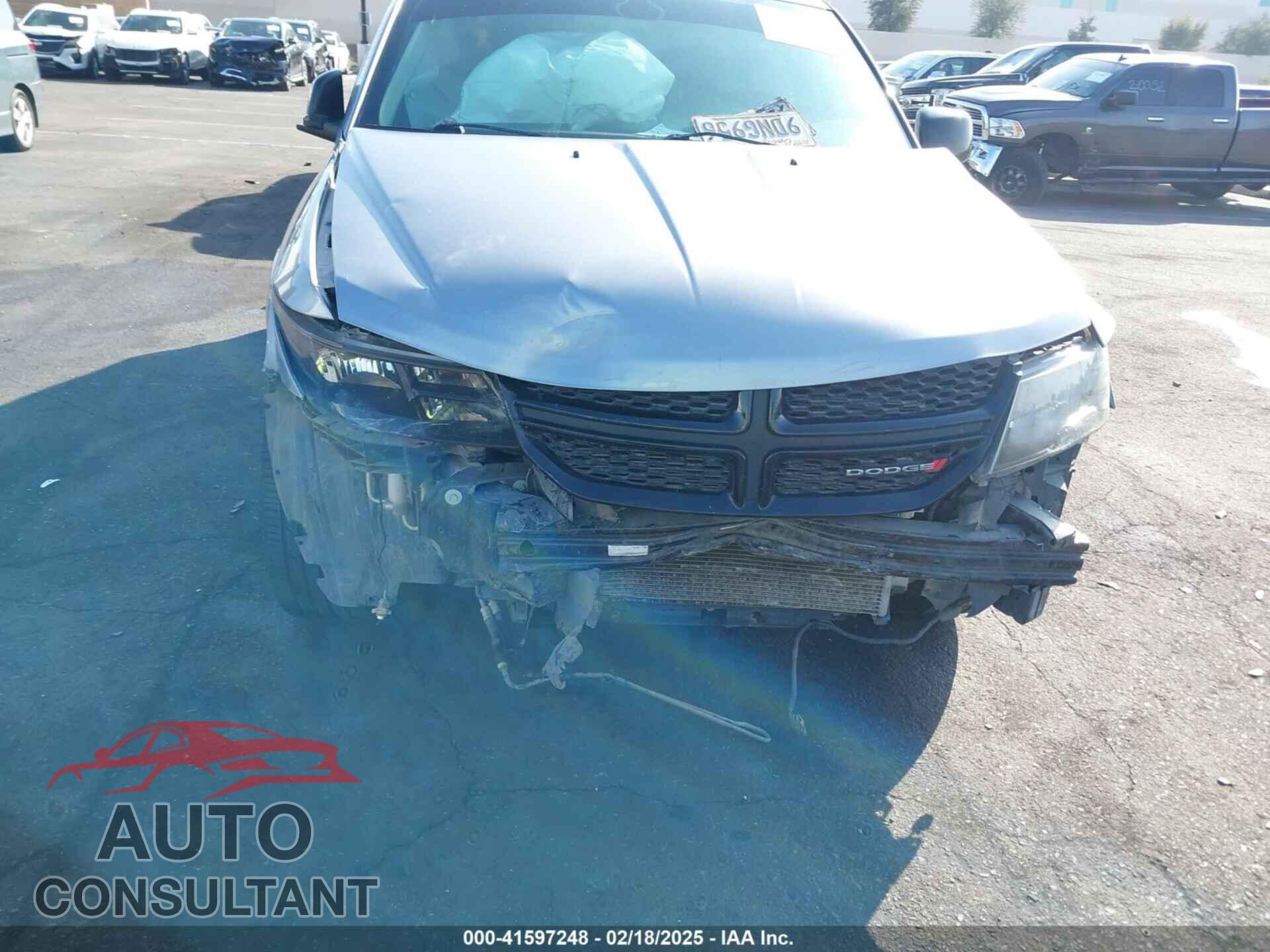 DODGE JOURNEY 2019 - 3C4PDCBB5KT687131