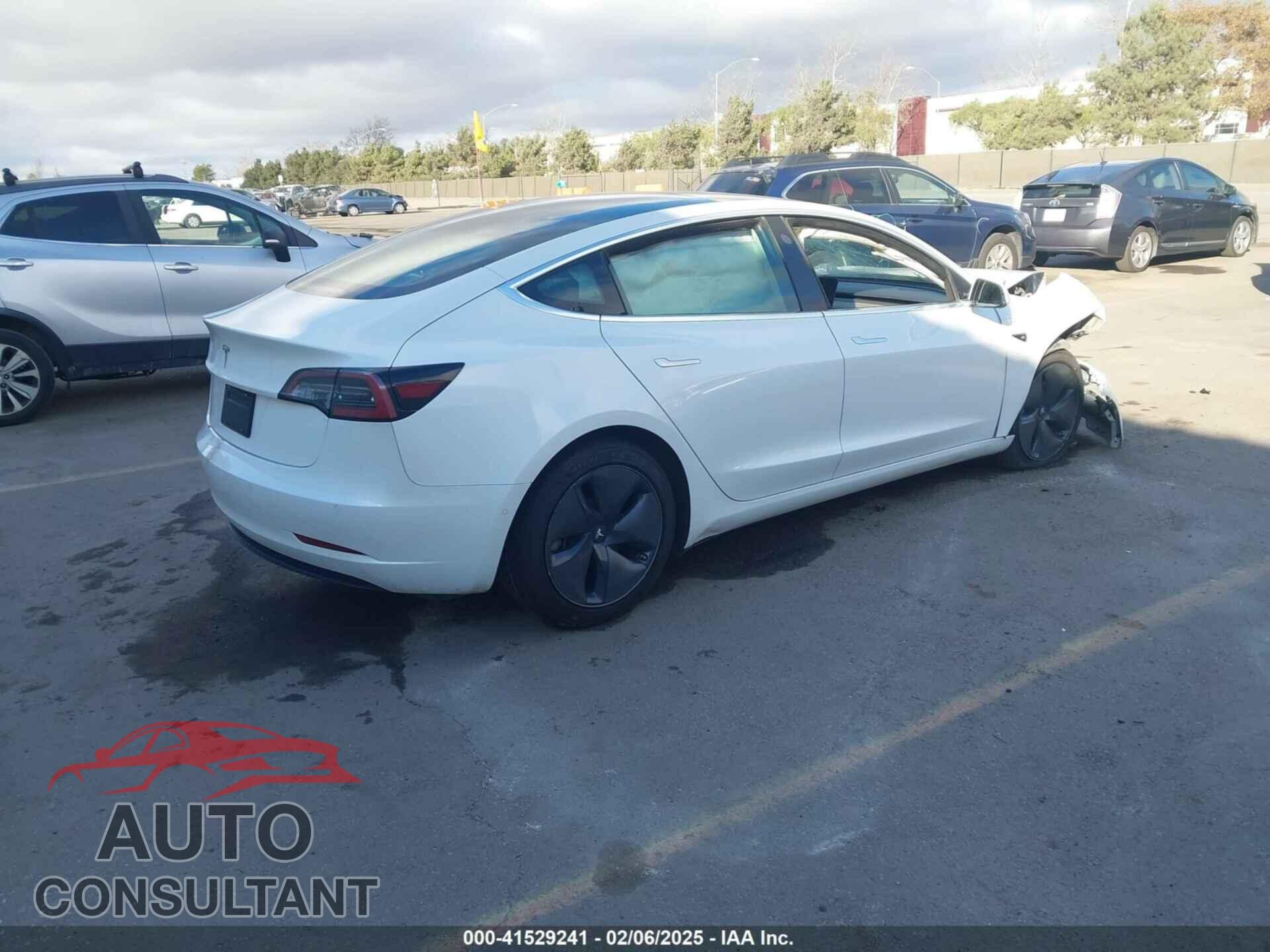 TESLA MODEL 3 2019 - 5YJ3E1EA2KF412169