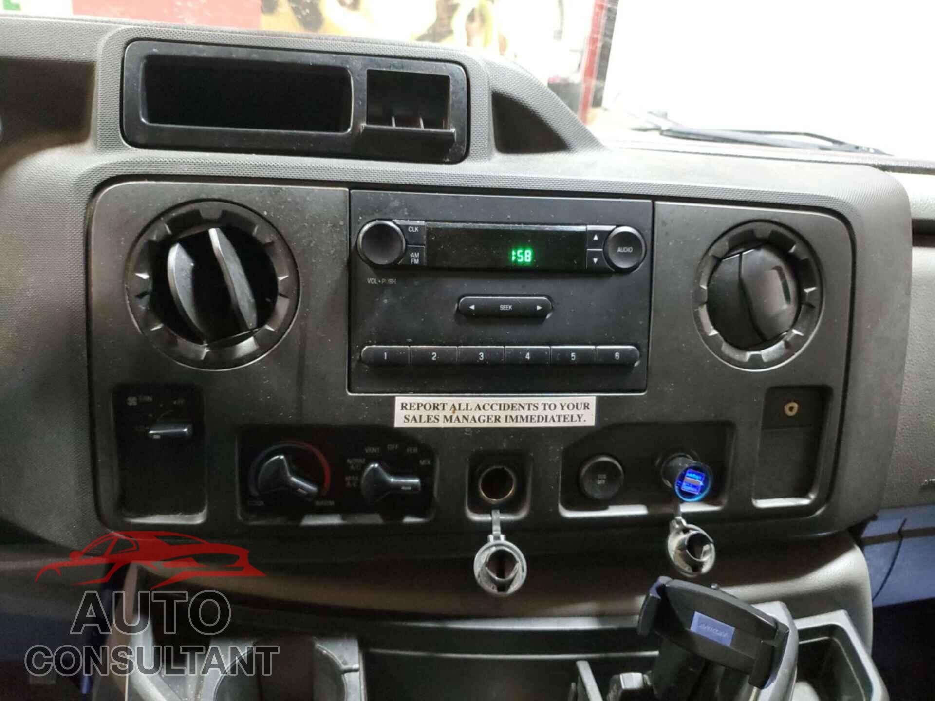 FORD E-450 CUTAWAY 2017 - 1FDXE4FS2HDC72193