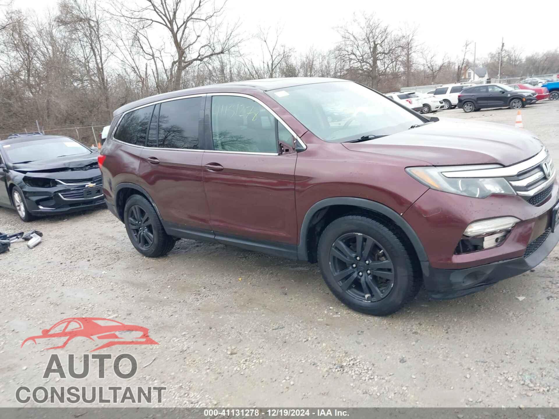 HONDA PILOT 2017 - 5FNYF6H70HB000616