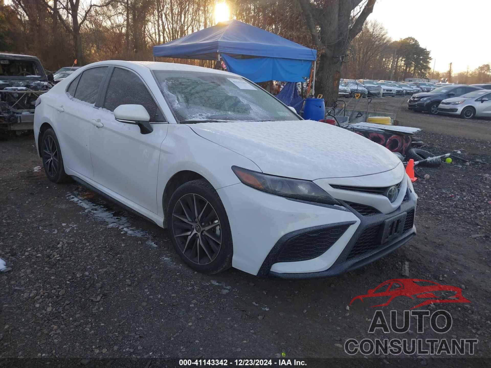 TOYOTA CAMRY 2024 - 4T1T11AK0RU862295