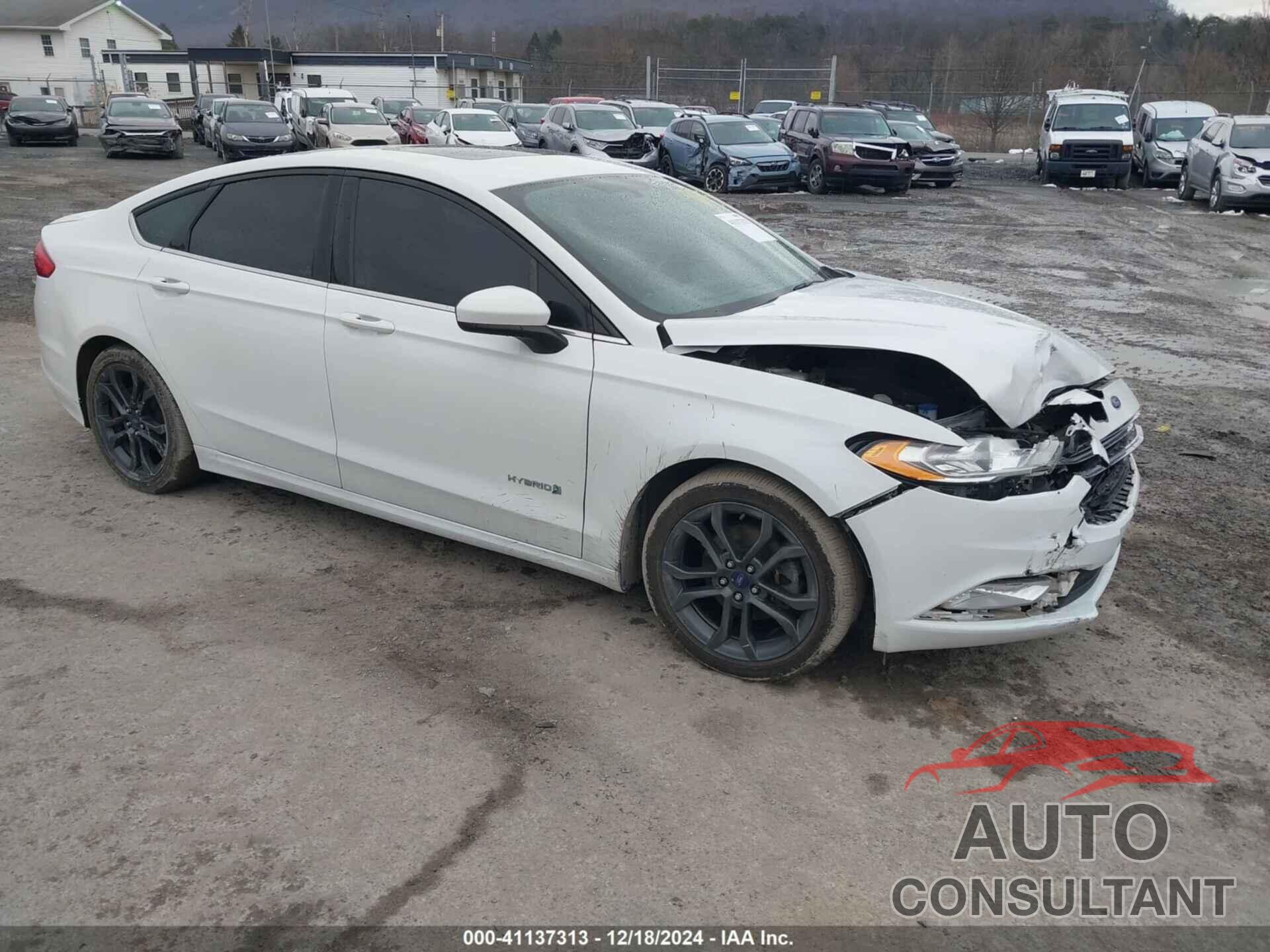 FORD FUSION 2018 - 3FA6P0LU4JR197475