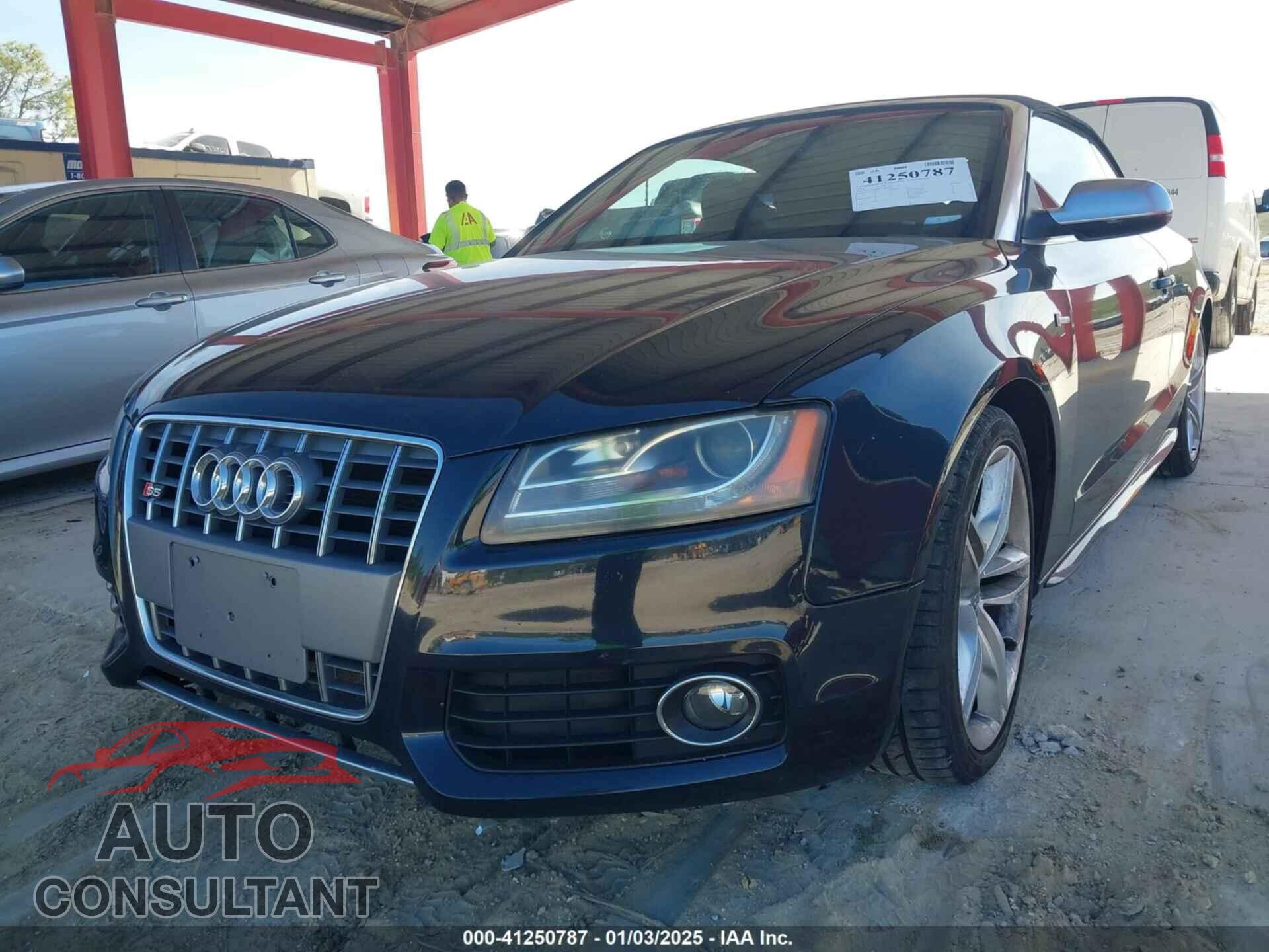 AUDI S5 2012 - WAUCGAFH9CN007433