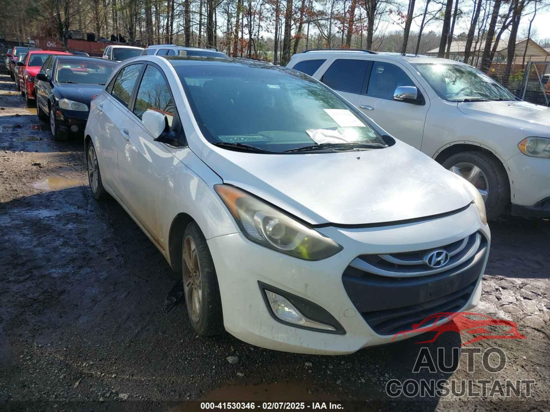 HYUNDAI ELANTRA GT 2013 - KMHD35LE5DU104104