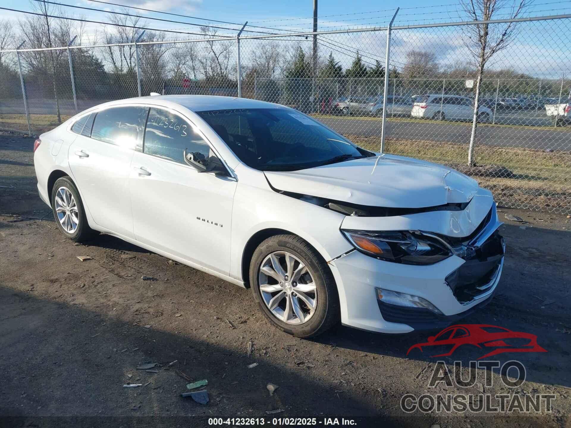 CHEVROLET MALIBU 2020 - 1G1ZD5ST4LF025526