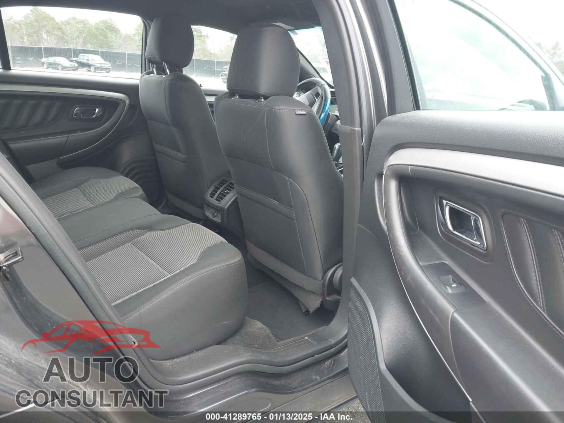 FORD TAURUS 2015 - 1FAHP2E8XFG194857