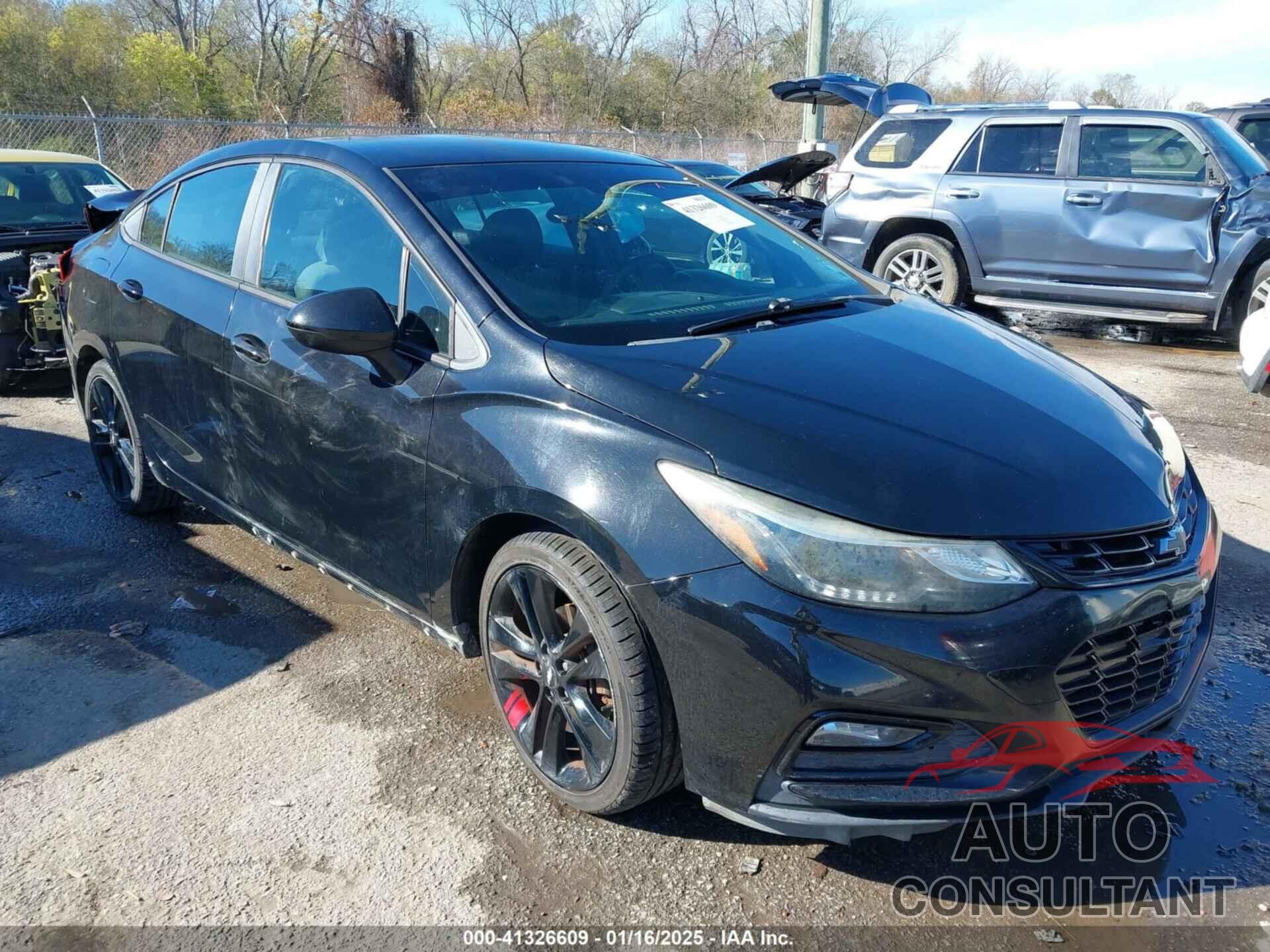 CHEVROLET CRUZE 2018 - 1G1BE5SM4J7206740