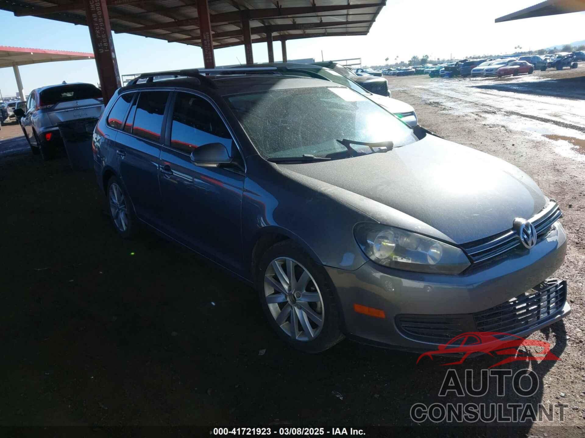 VOLKSWAGEN JETTA SPORTWAGEN 2014 - 3VWPL7AJ1EM621139