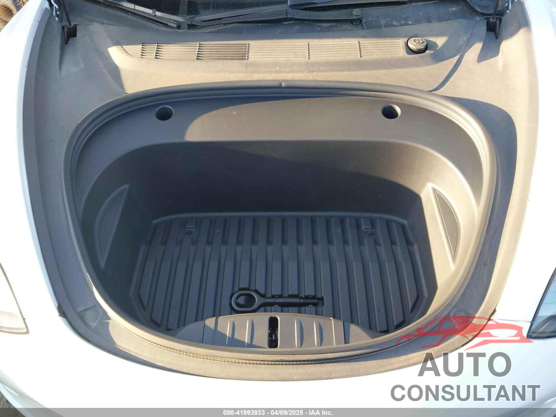 TESLA MODEL 3 2023 - 5YJ3E1EA2PF551631