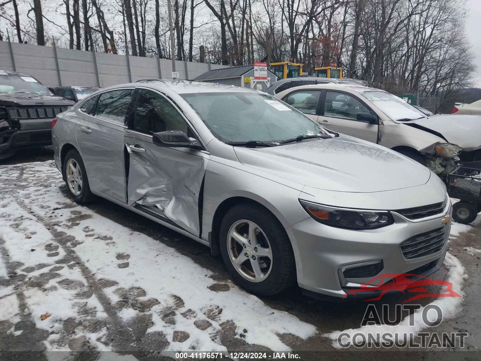 CHEVROLET MALIBU 2017 - 1G1ZB5ST9HF140085