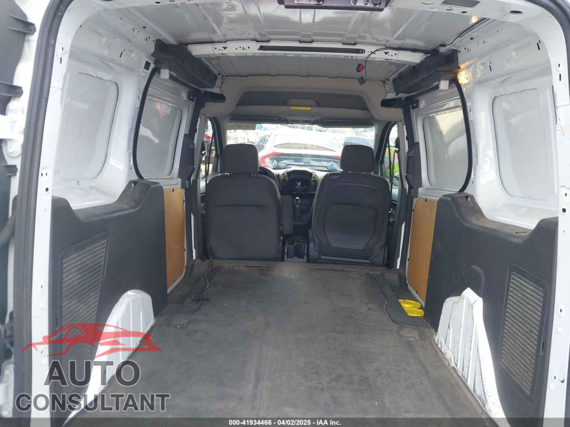 FORD TRANSIT CONNECT 2017 - NM0LS7E77H1323714