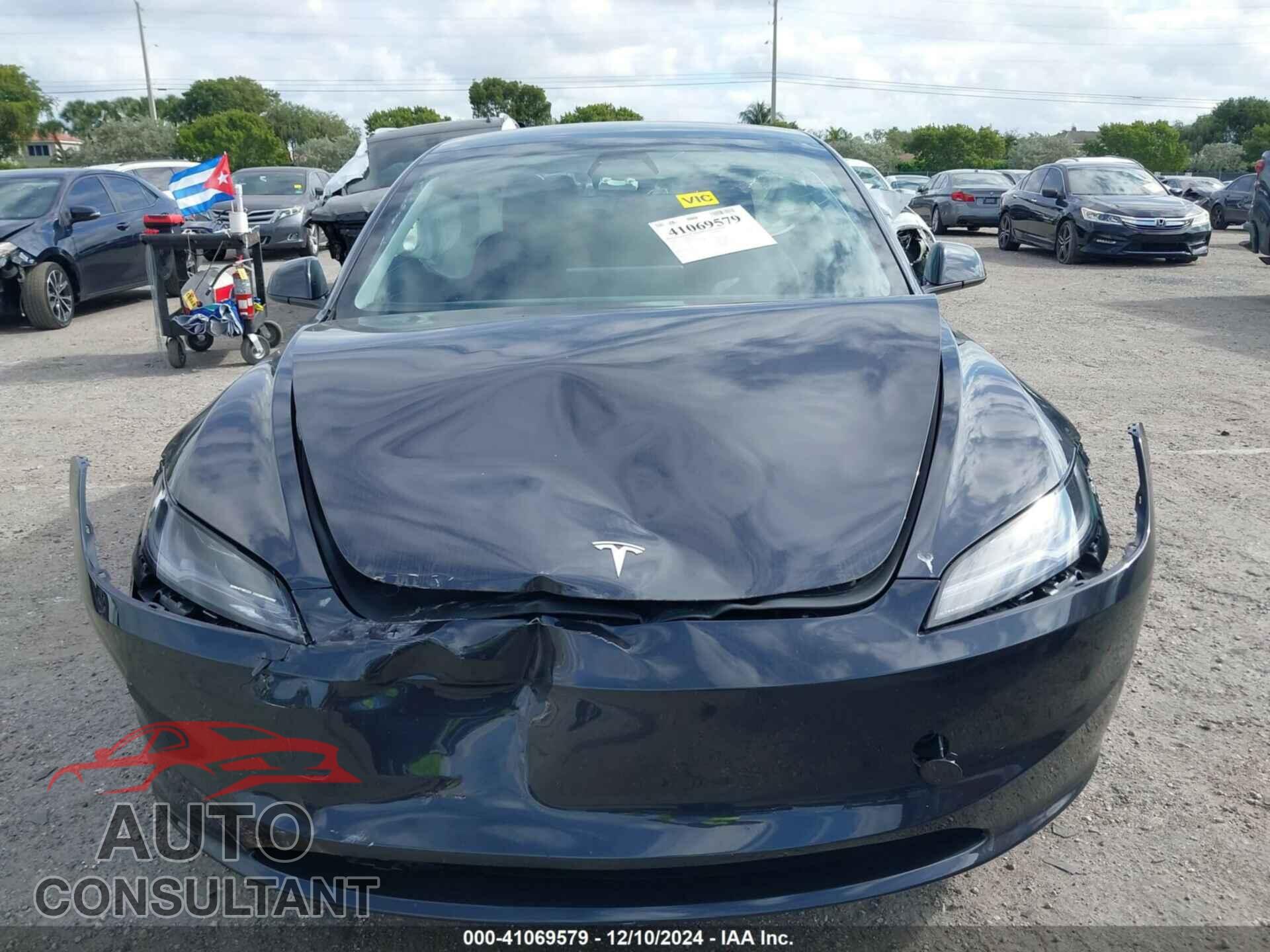 TESLA MODEL 3 2024 - 5YJ3E1EB6RF812416