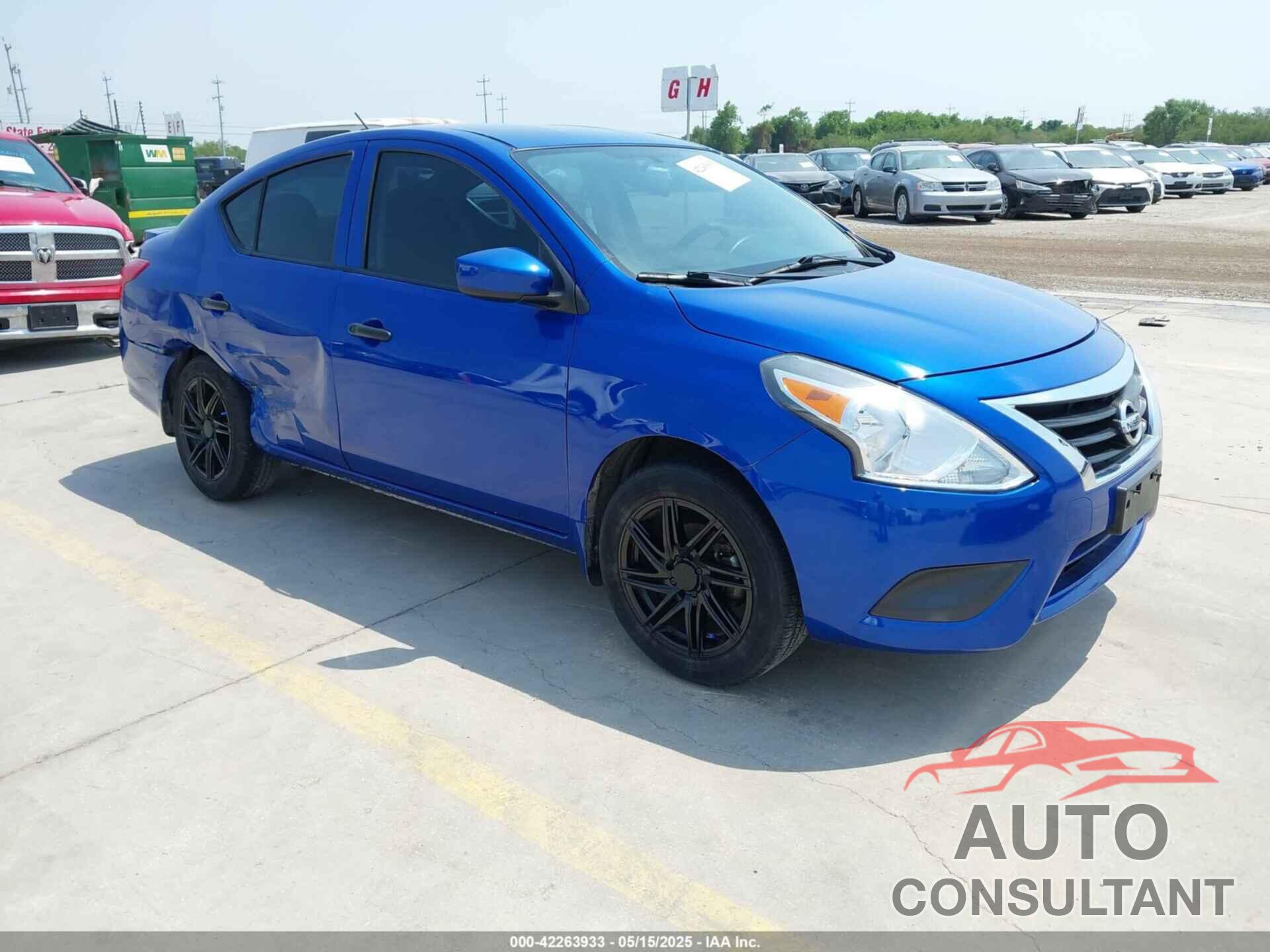 NISSAN VERSA 2017 - 3N1CN7AP3HL894306