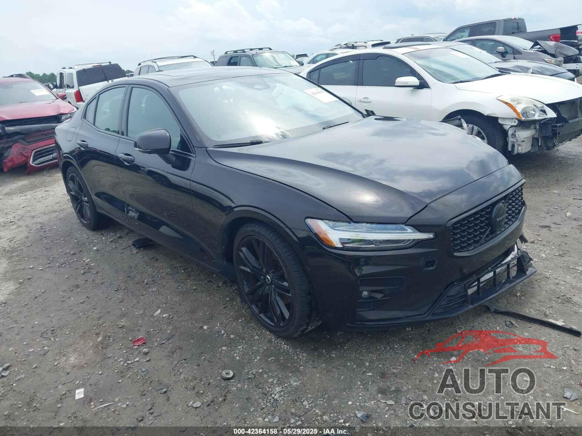 VOLVO S60 2023 - 7JRL12FJ3PG250292