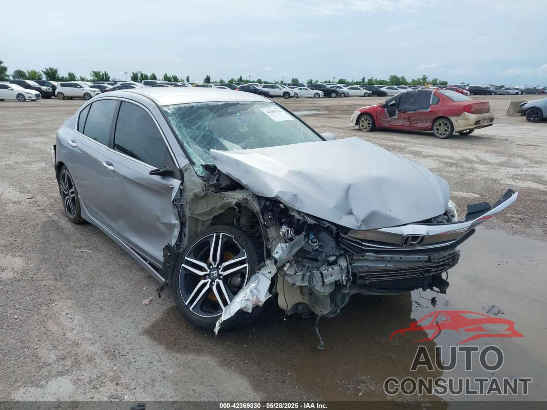 HONDA ACCORD 2017 - 1HGCR2F12HA246022