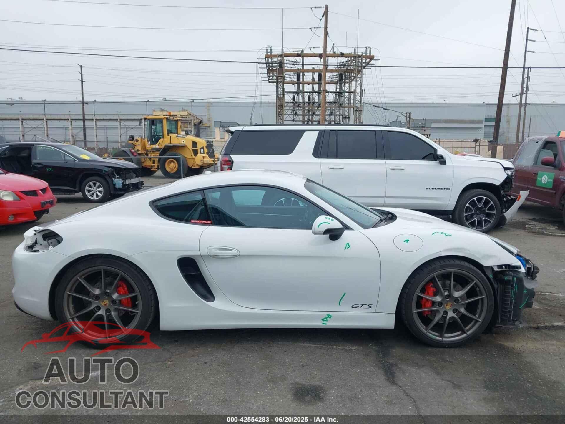 PORSCHE CAYMAN 2016 - WP0AB2A89GK185713