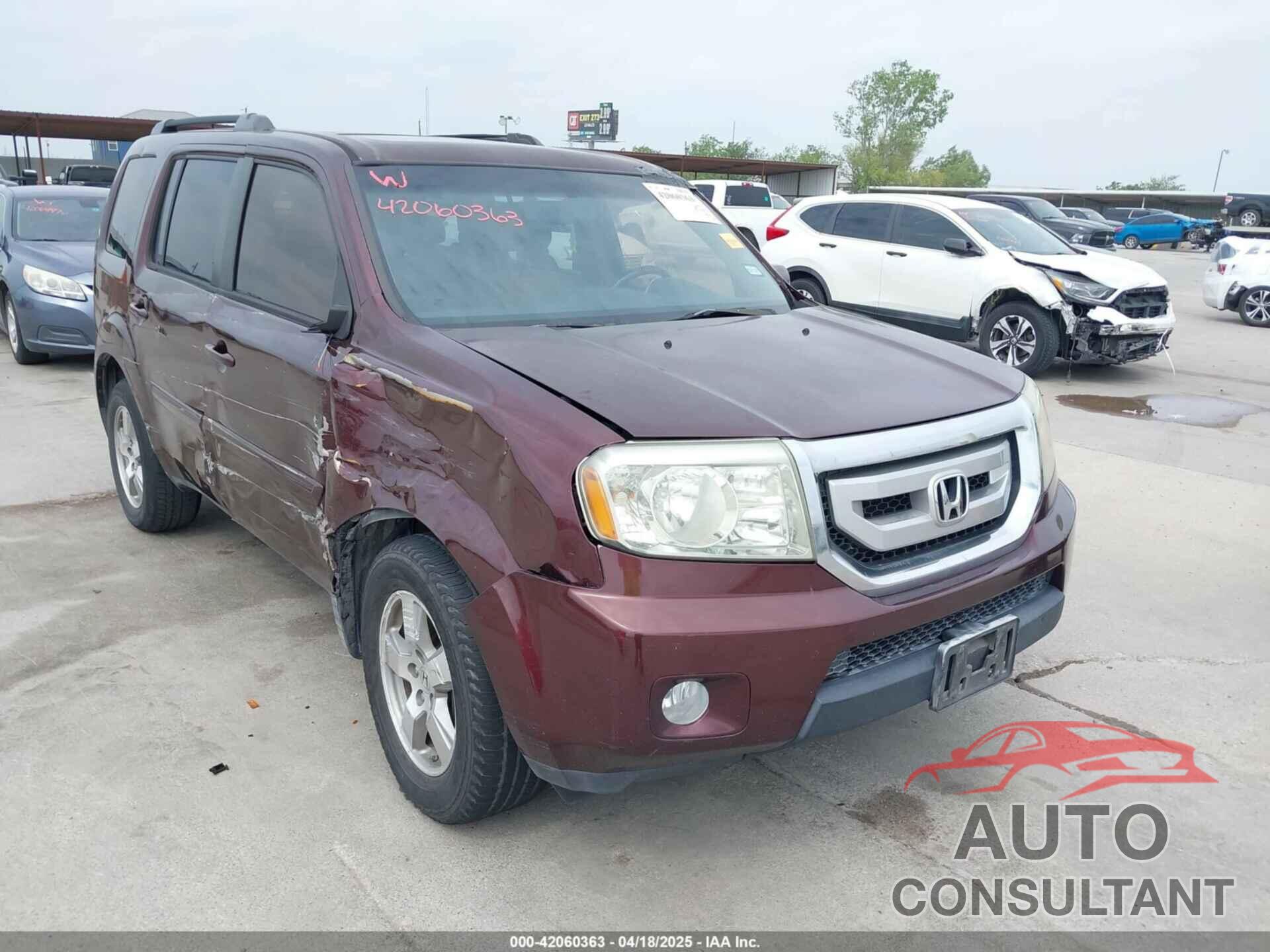 HONDA PILOT 2011 - 5FNYF3H68BB004894