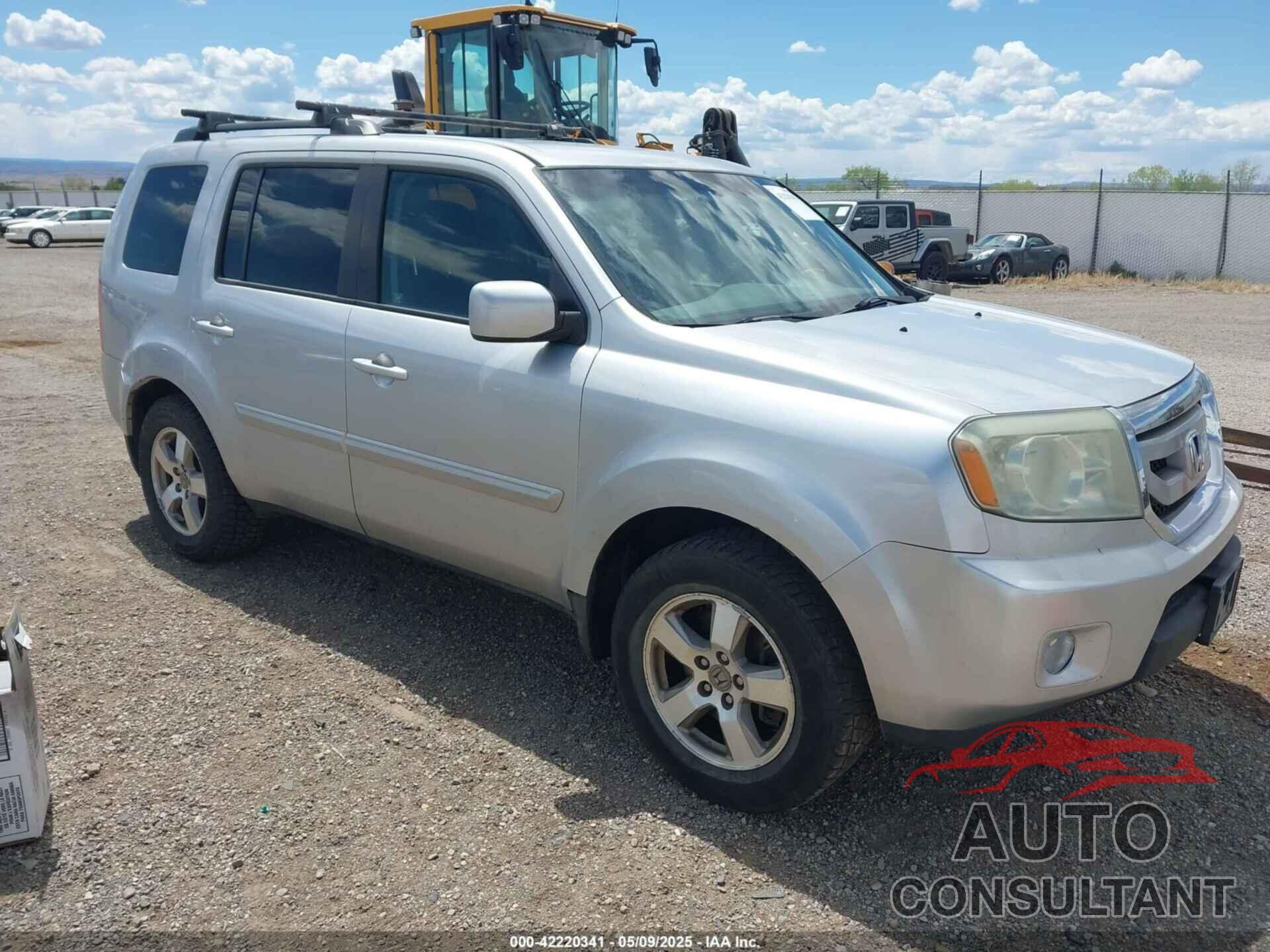 HONDA PILOT 2010 - 5FNYF4H41AB038405