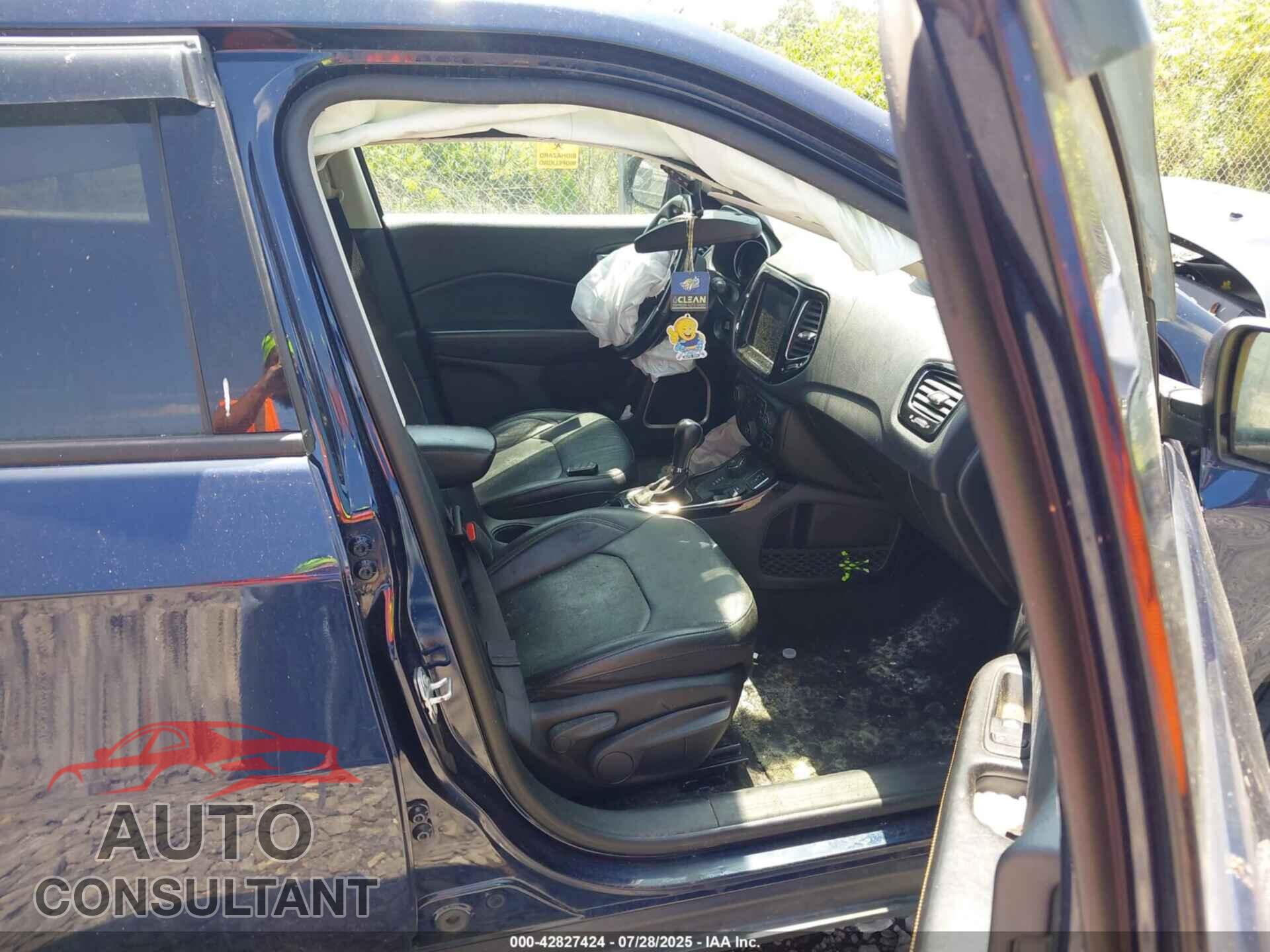 JEEP COMPASS 2021 - 3C4NJDCB9MT523887