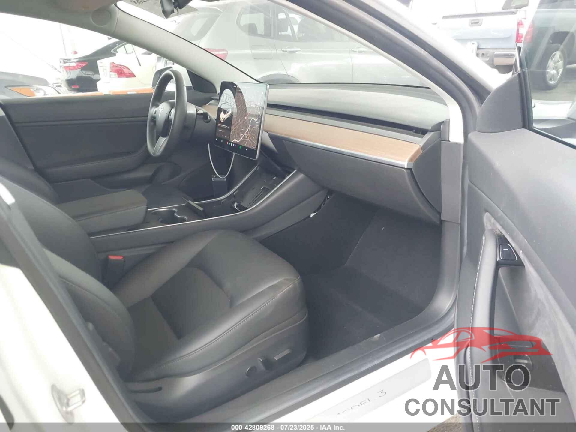 TESLA MODEL 3 2018 - 5YJ3E1EA1JF050138