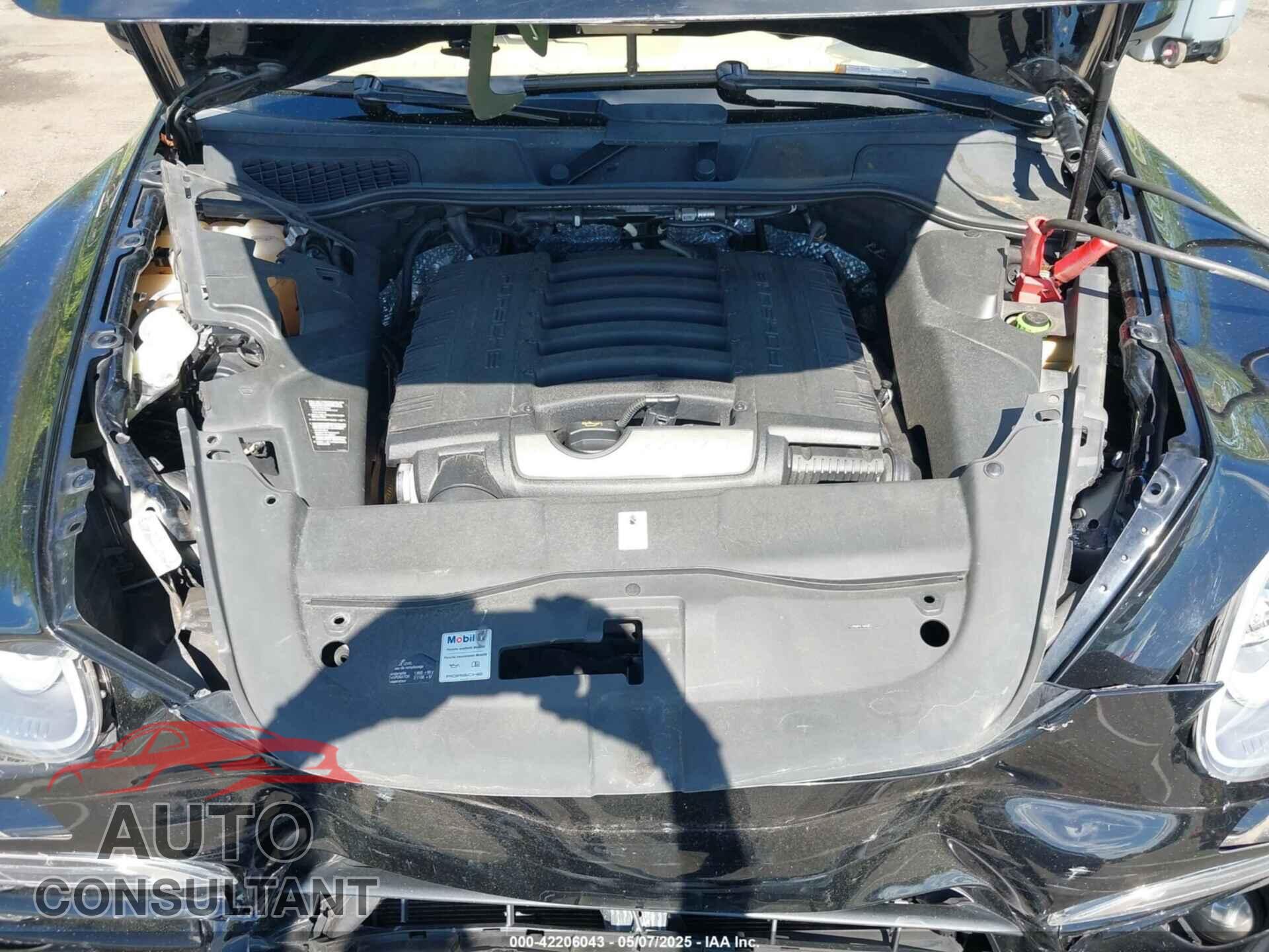 PORSCHE CAYENNE 2012 - WP1AA2A28CLA04618