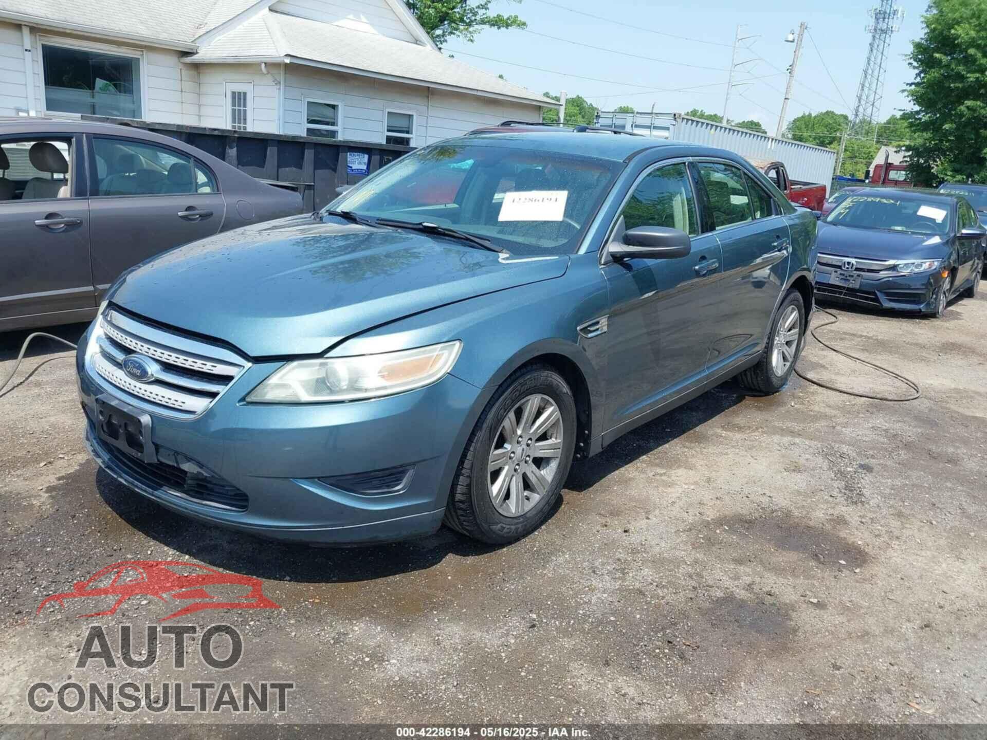 FORD TAURUS 2010 - 1FAHP2DW3AG104103