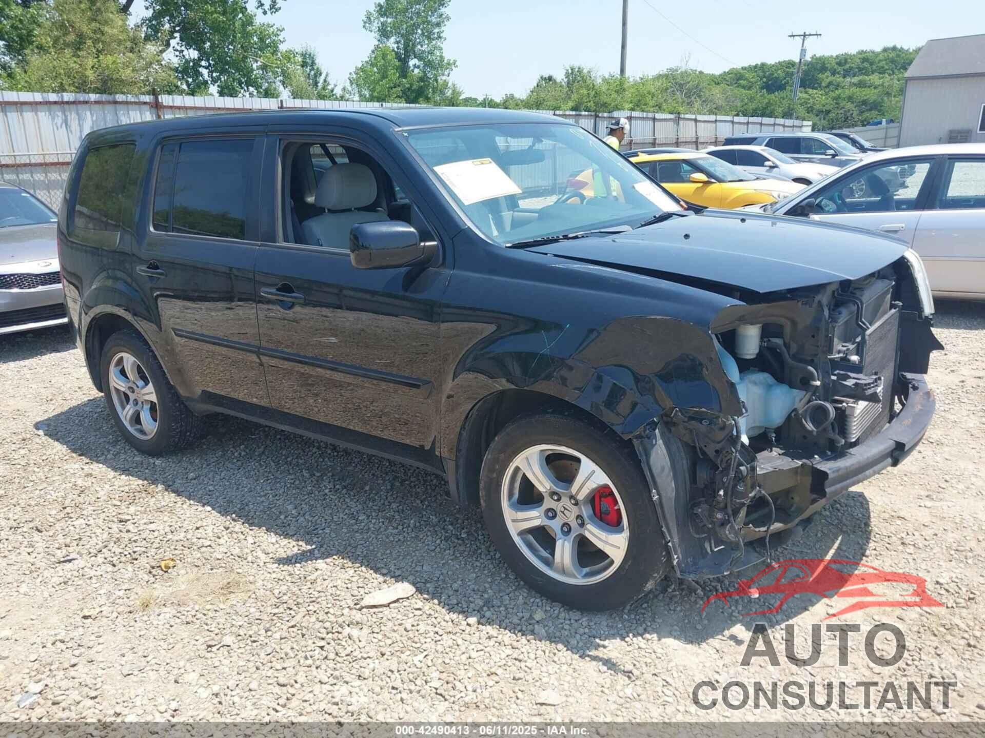 HONDA PILOT 2015 - 5FNYF4H44FB076296