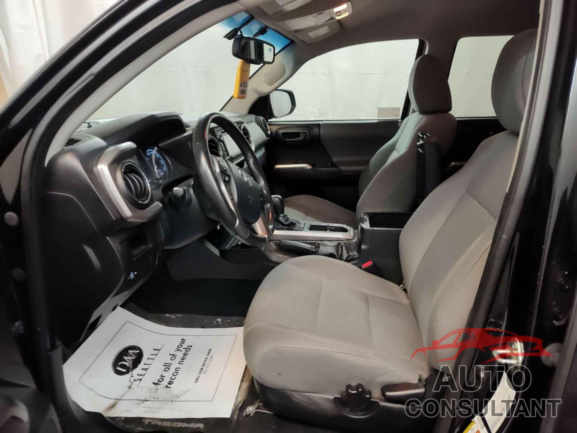 TOYOTA TACOMA 2017 - 3TMDZ5BN6HM021246