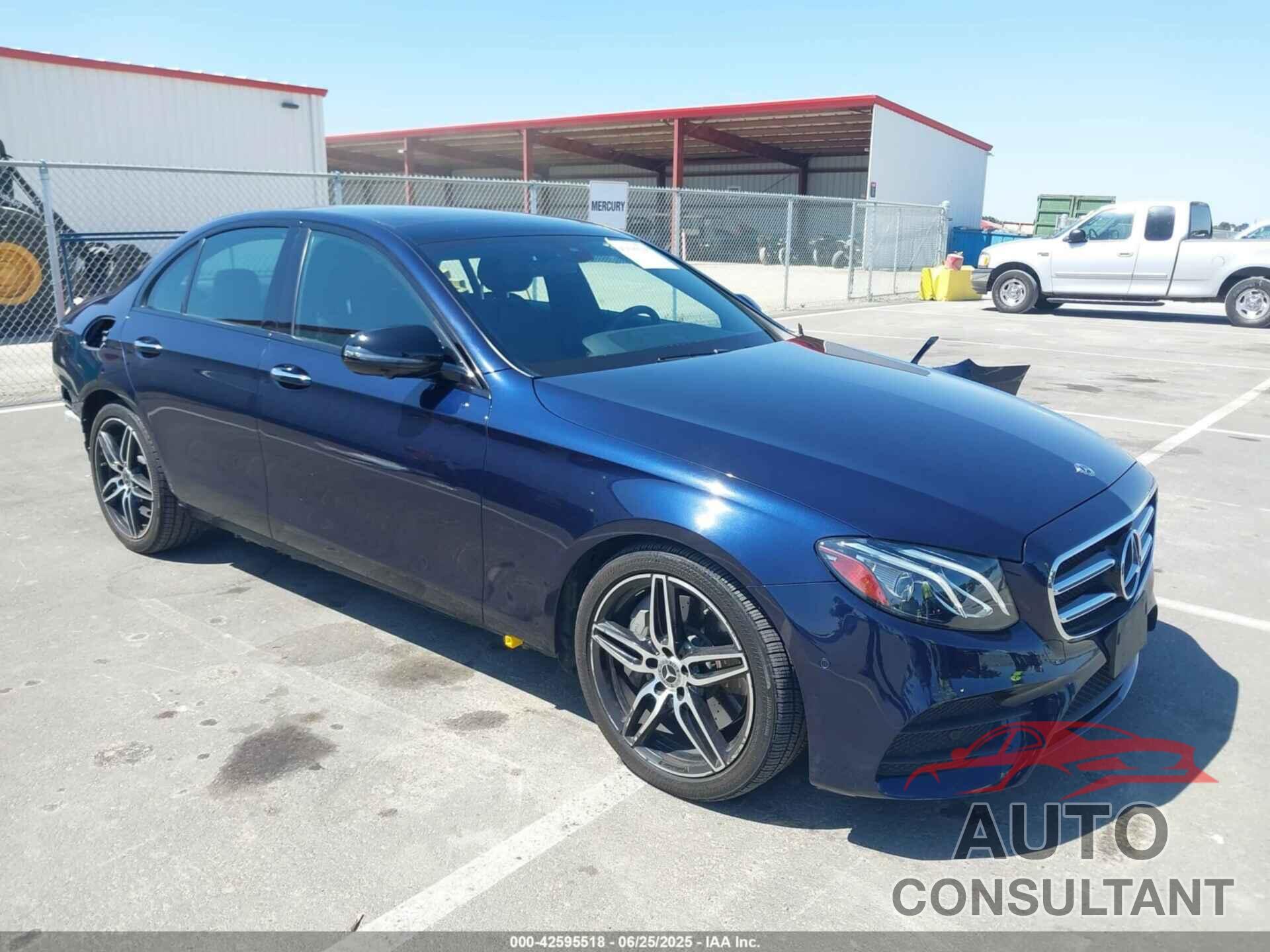 MERCEDES-BENZ E 300 2019 - WDDZF4JB3KA594390