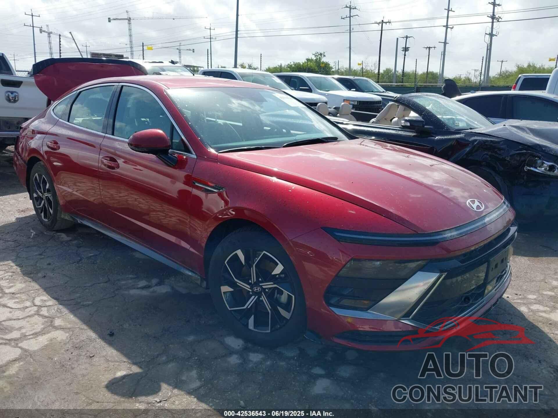 HYUNDAI SONATA 2025 - KMHL64JA5SA461875