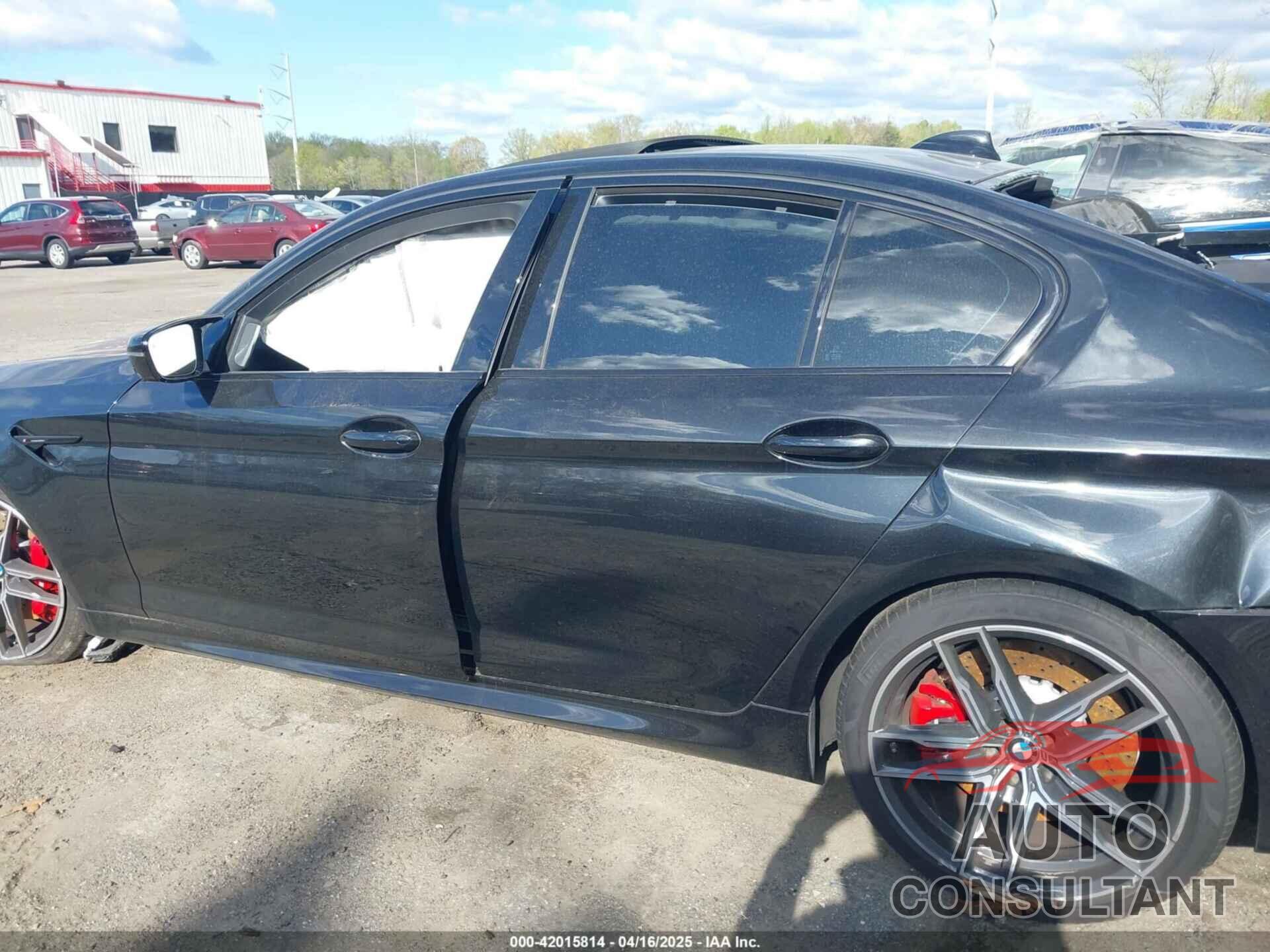 BMW M5 2021 - WBS83CH08MCF73017